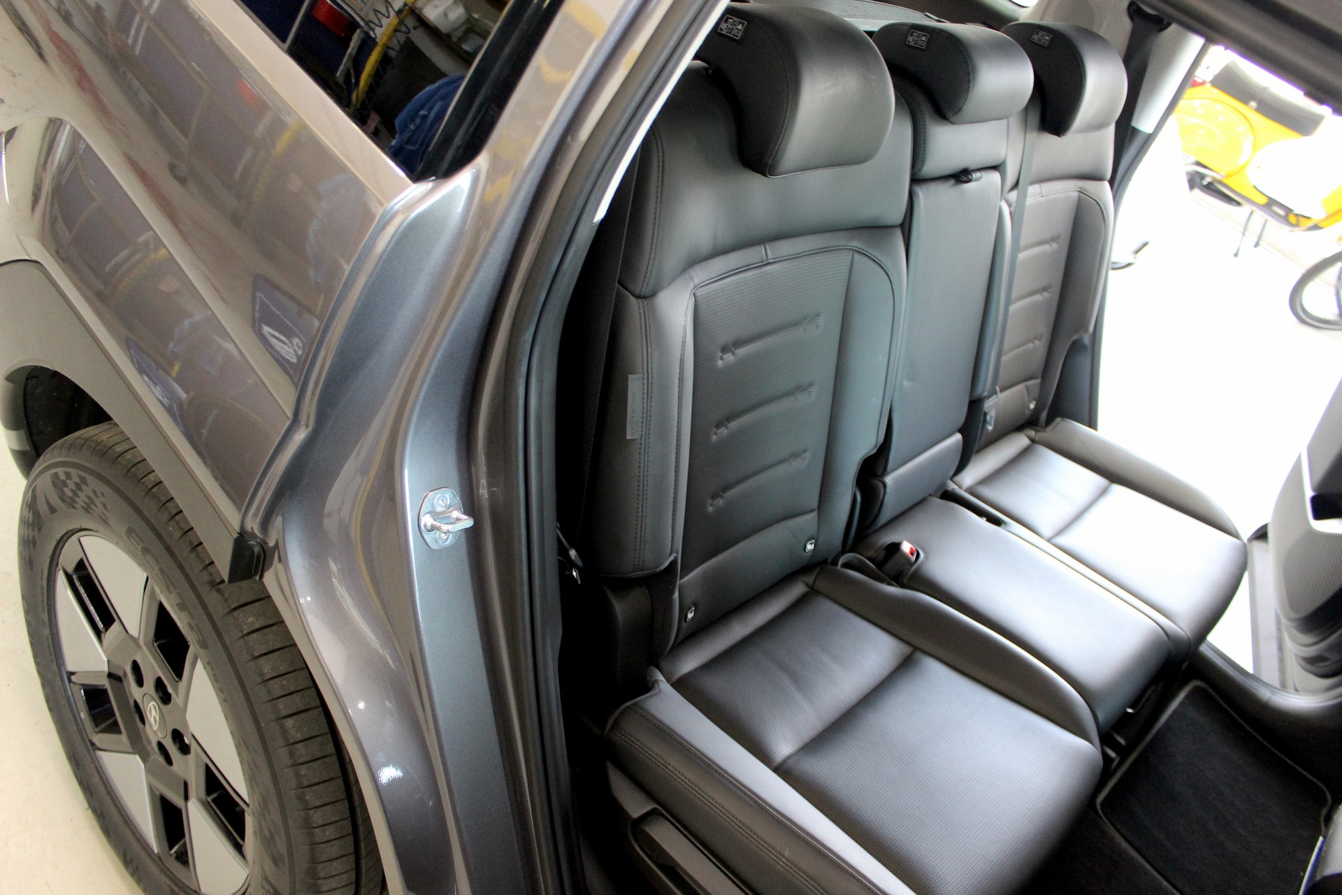 HYUNDAI HYUNDAI Santa Fe 1.6 T-GDi HEV Vertex Swiss 4WD Automatic 💥 Schweizer Fahrzeug 💥 Garantie bis 19-12-29 💥 Lieferung möglich-image-21