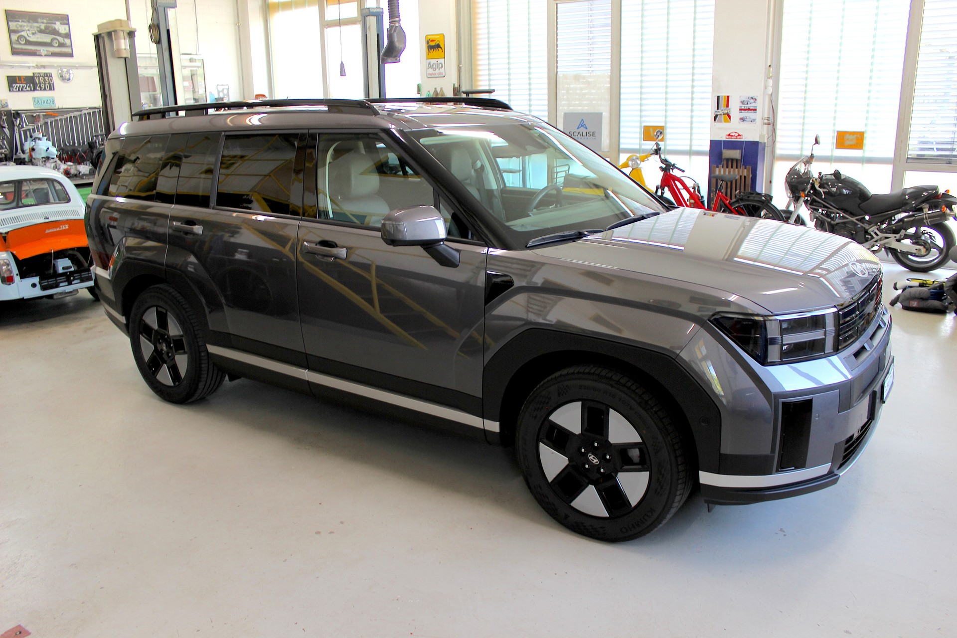 HYUNDAI HYUNDAI Santa Fe 1.6 T-GDi HEV Vertex Swiss 4WD Automatic 💥 Schweizer Fahrzeug 💥 Garantie bis 19-12-29 💥 Lieferung möglich-image-16