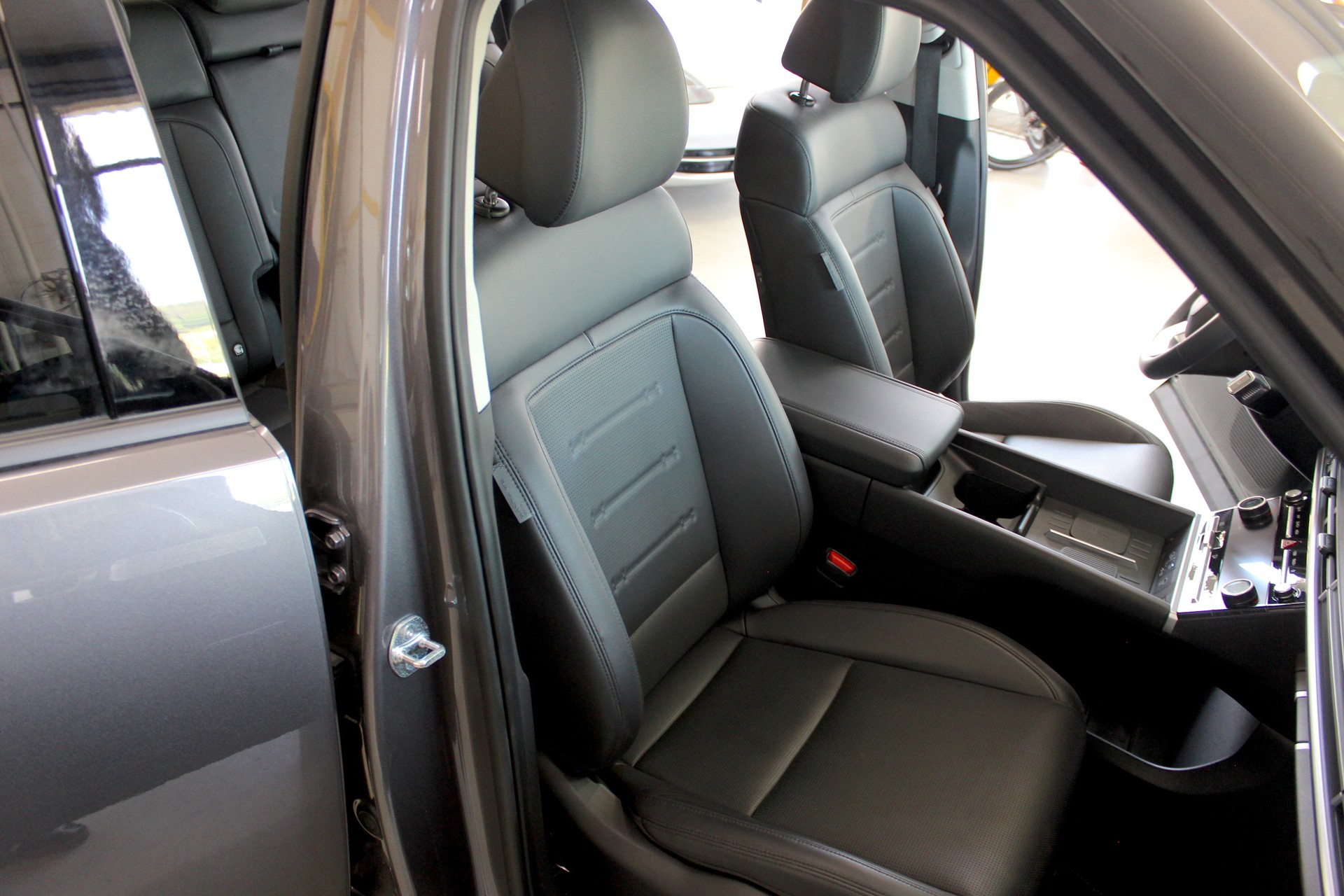 HYUNDAI HYUNDAI Santa Fe 1.6 T-GDi HEV Vertex Swiss 4WD Automatic 💥 Schweizer Fahrzeug 💥 Garantie bis 19-12-29 💥 Lieferung möglich-image-23