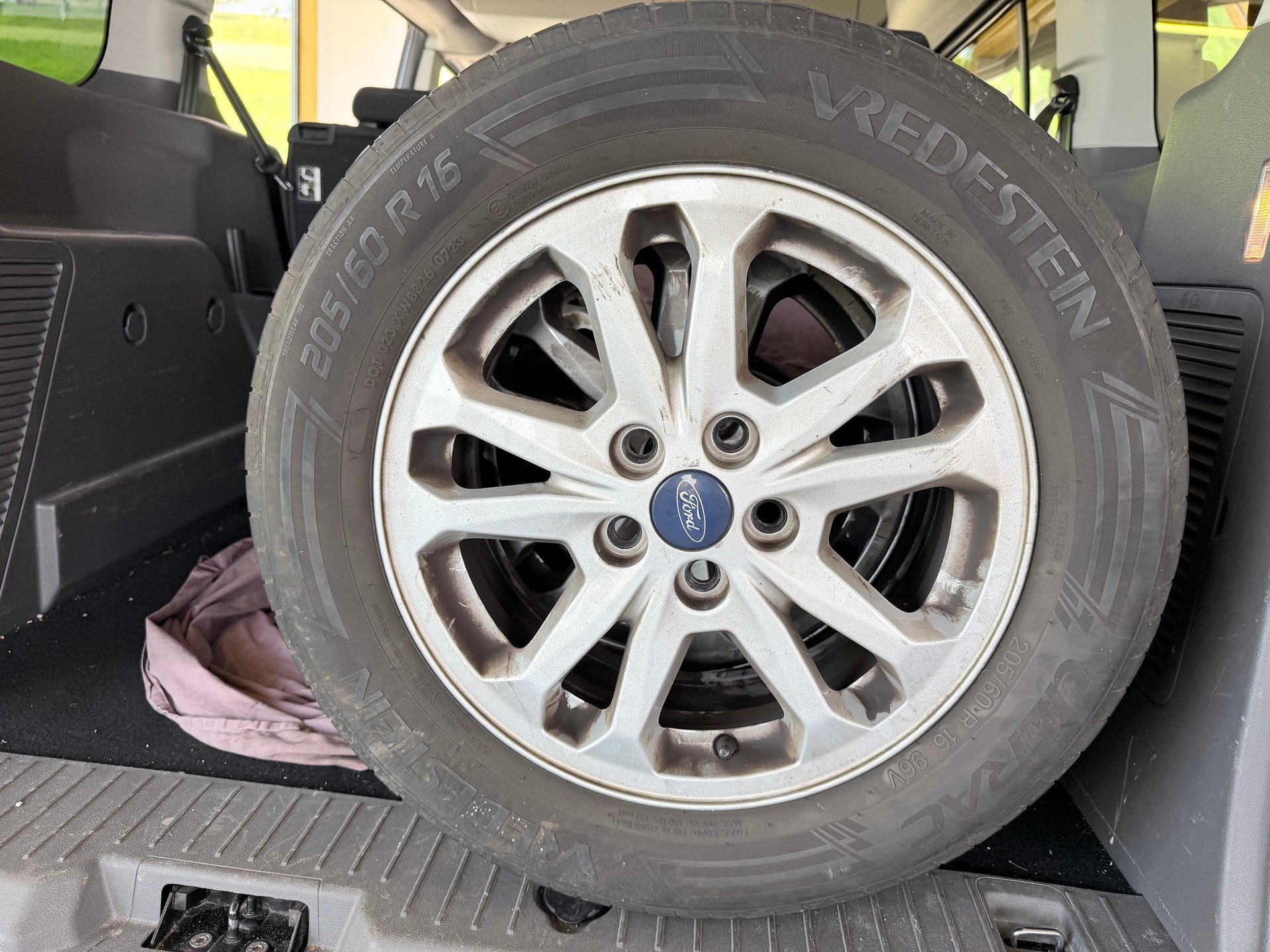FORD Grand Tourneo Connect 1.5 EcoBlue Titanium Automat-image-8