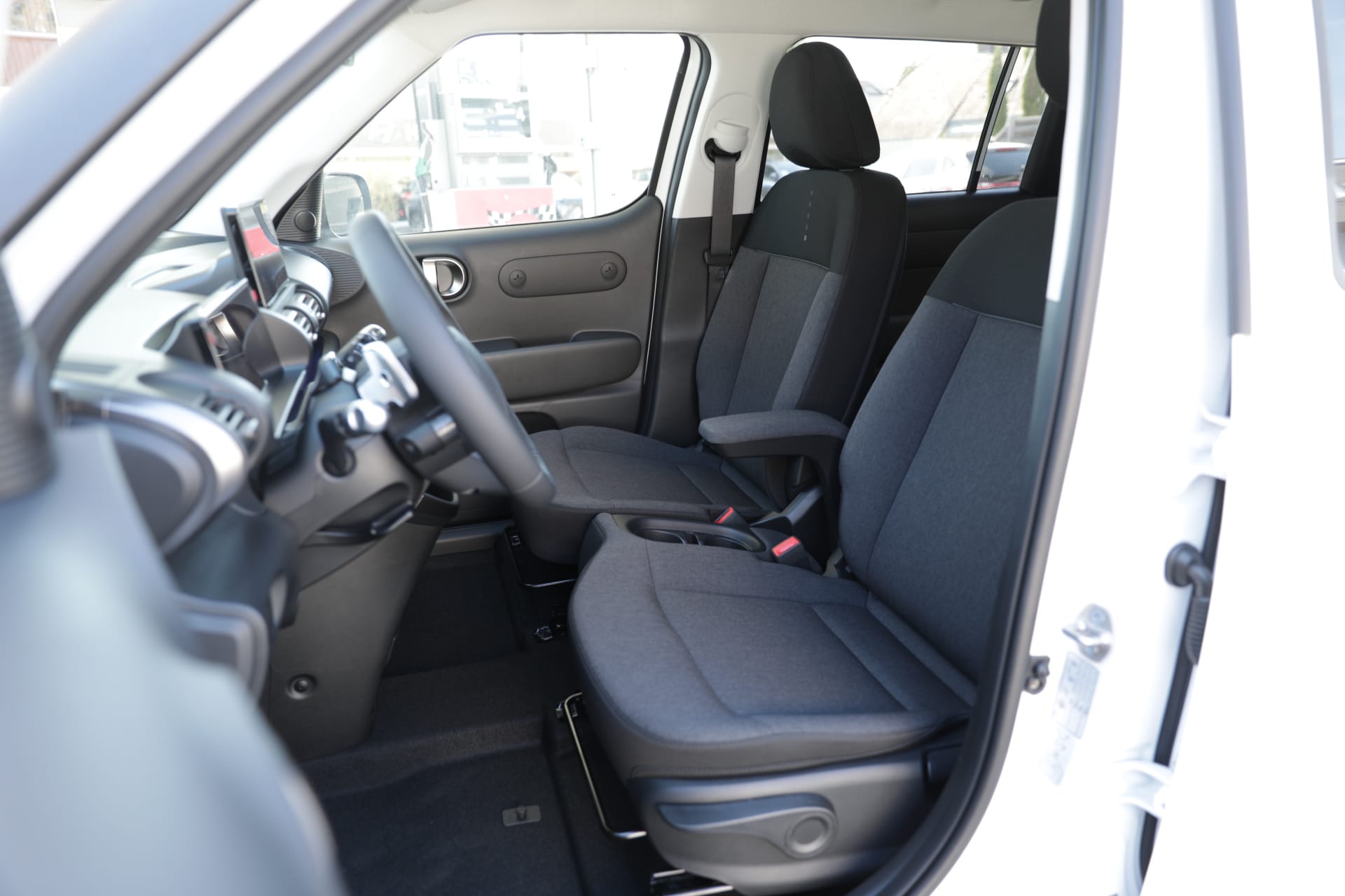 HYUNDAI Inster 49kWh Vertex-image-6