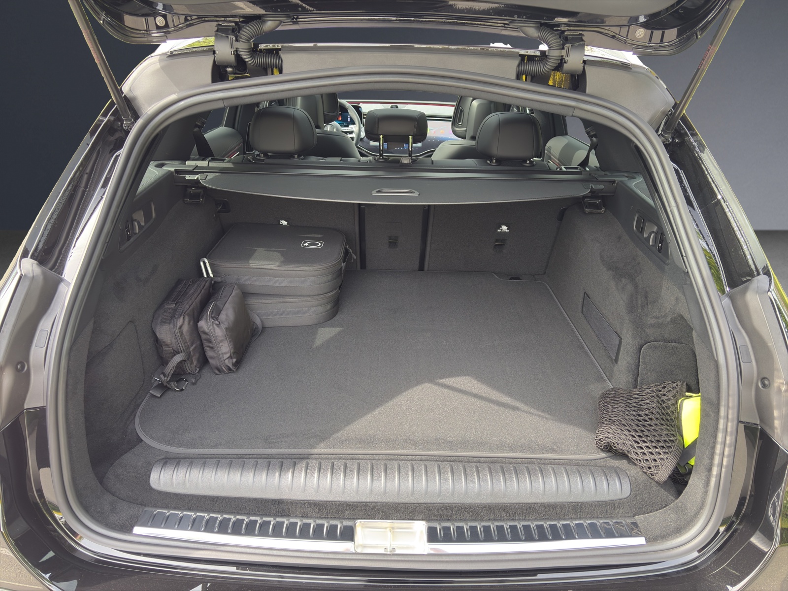 MERCEDES-BENZ E 53 Hybrid T 4Matic+ 9G-Tronic-image-7