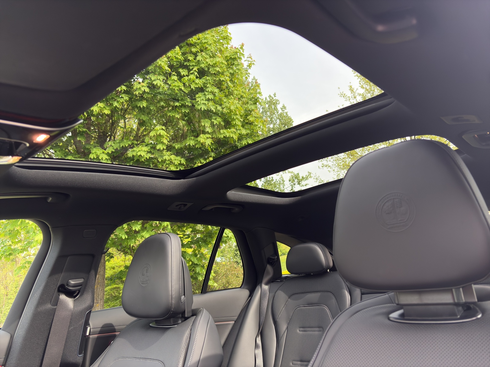 MERCEDES-BENZ E 53 Hybrid T 4Matic+ 9G-Tronic-image-12
