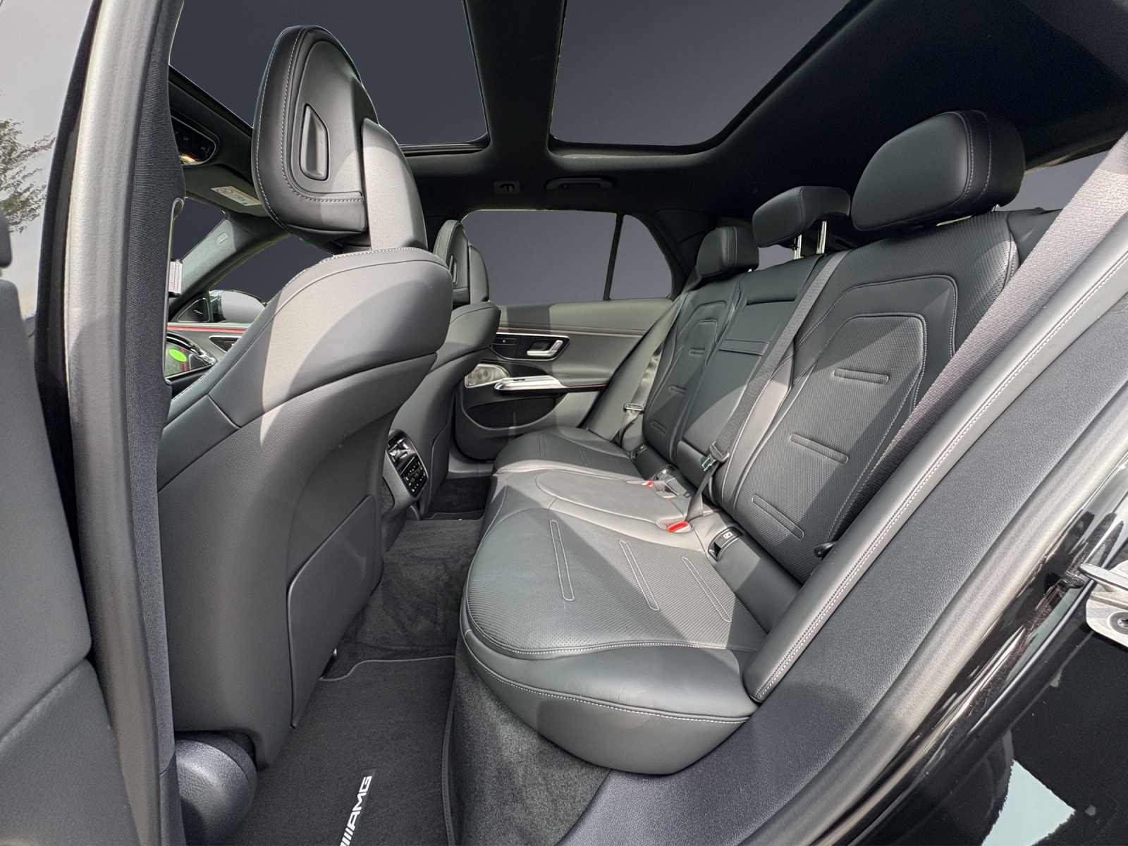 MERCEDES-BENZ E 53 Hybrid T 4Matic+ 9G-Tronic-image-18
