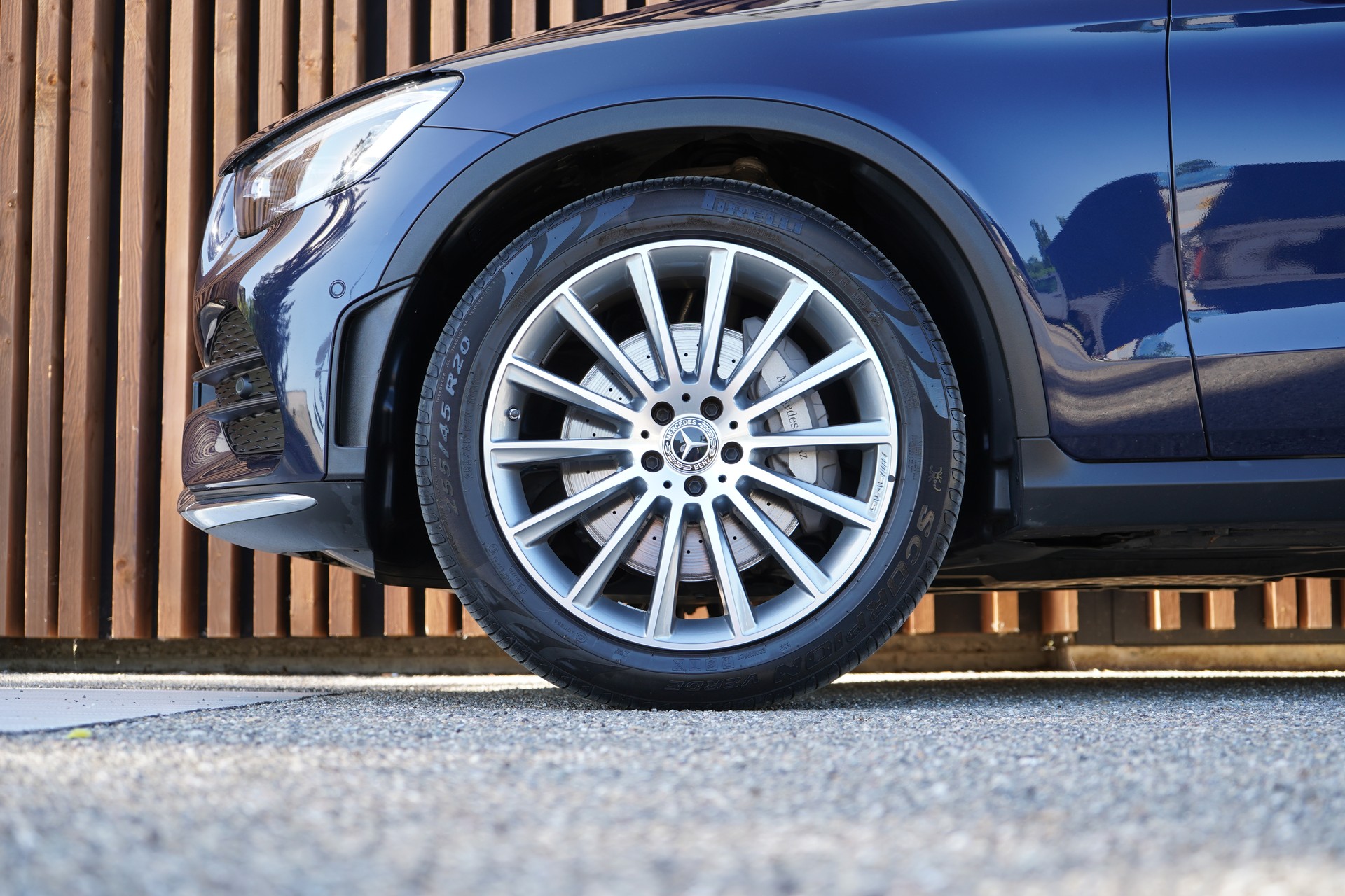 MERCEDES-BENZ GLC 300 D AMG LINE 4MATIC 9G-TRONIC l 245 PS-image-18