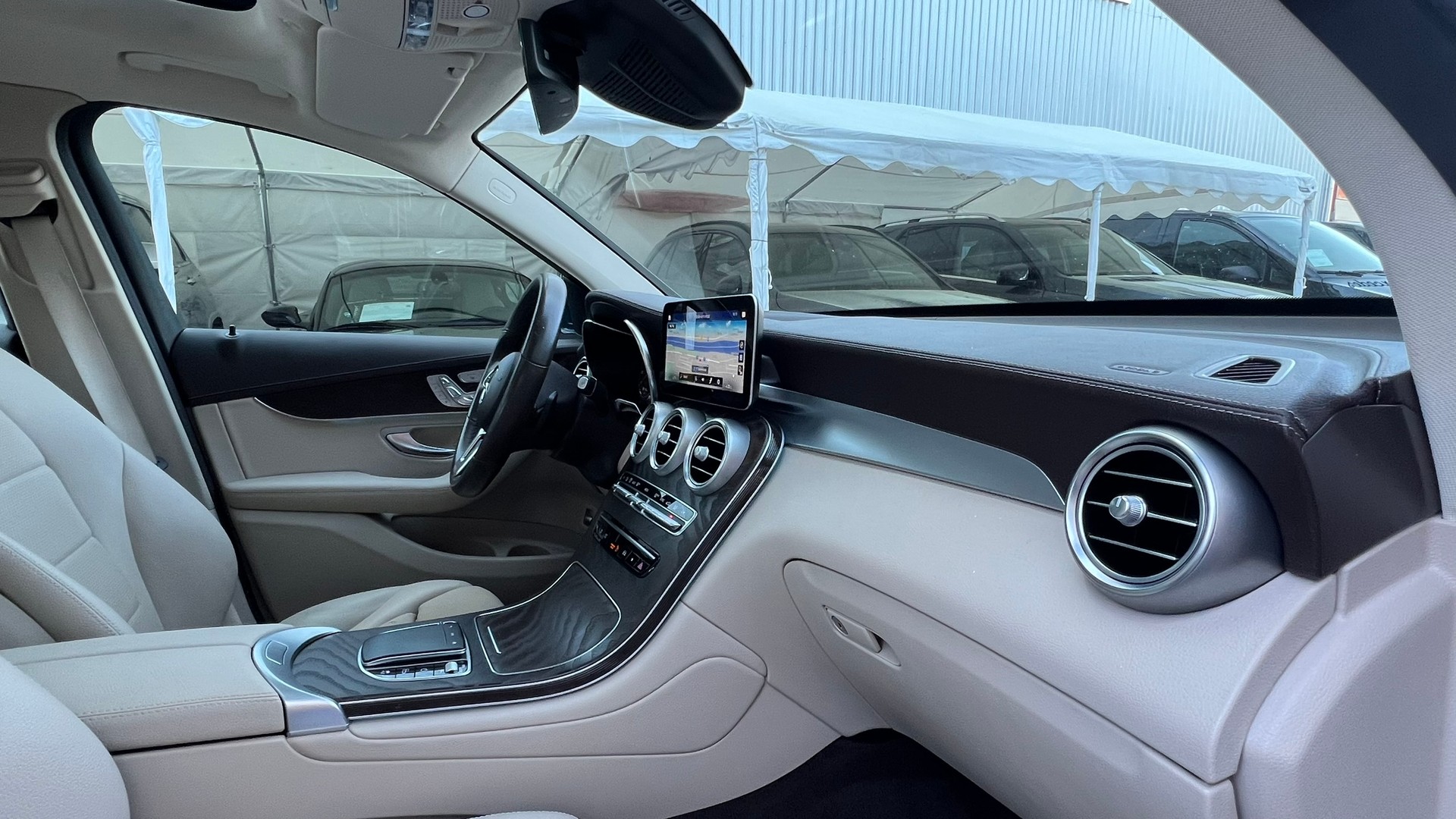 MERCEDES-BENZ GLC 300 D AMG LINE 4MATIC 9G-TRONIC l 245 PS-image-27