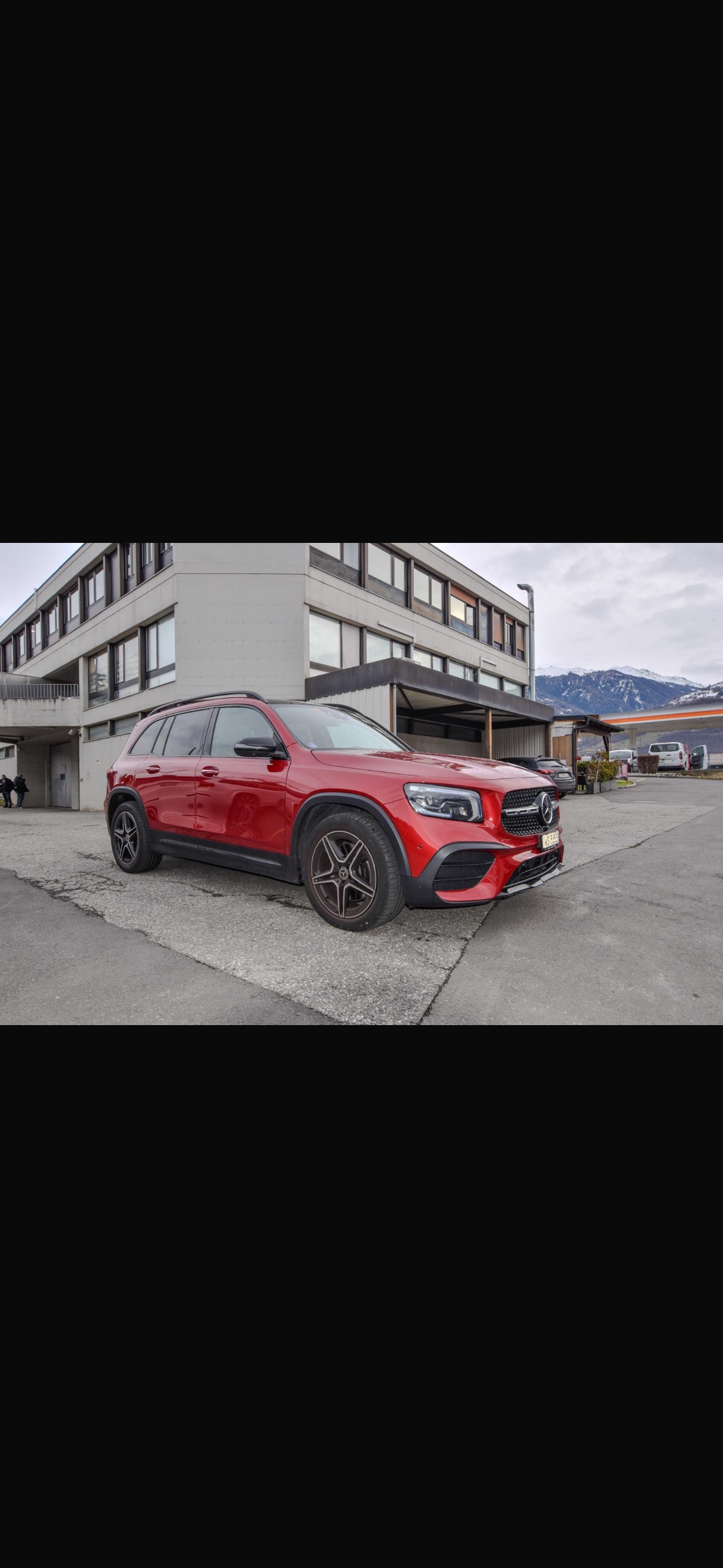 MERCEDES-BENZ GLB 250 4Matic AMG Line 8G-Tronic