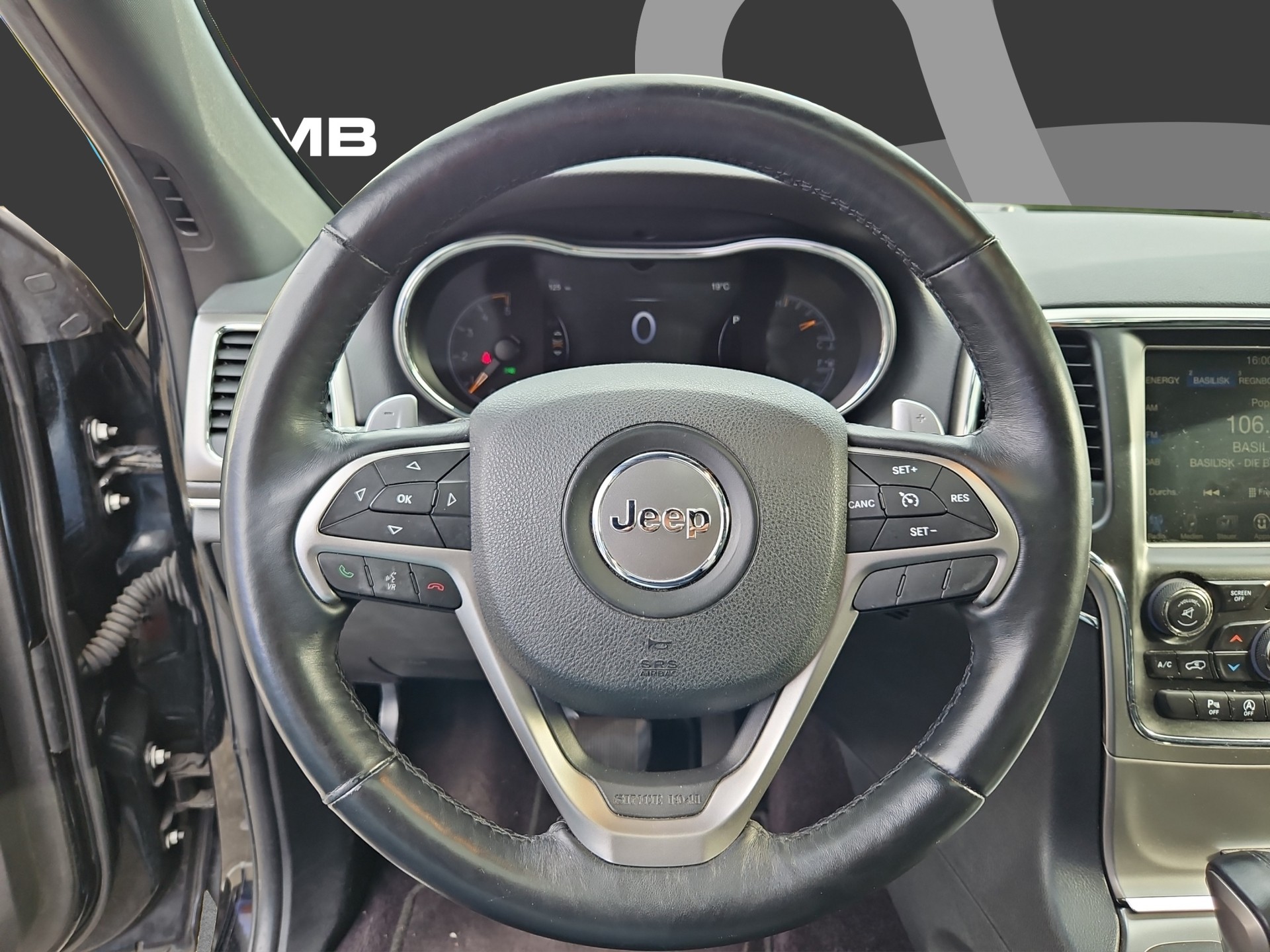 JEEP Grand Cherokee 3.0 CRD Night Eagle Automatic-image-12