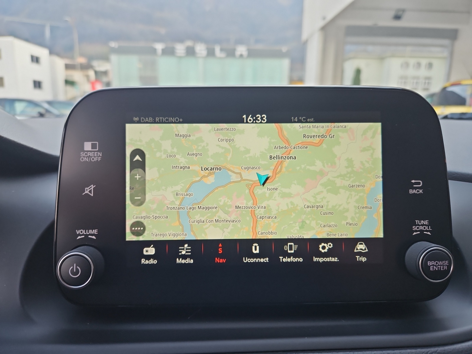 FIAT Tipo 1.5 Hybrid Station Wagon Cross-image-14