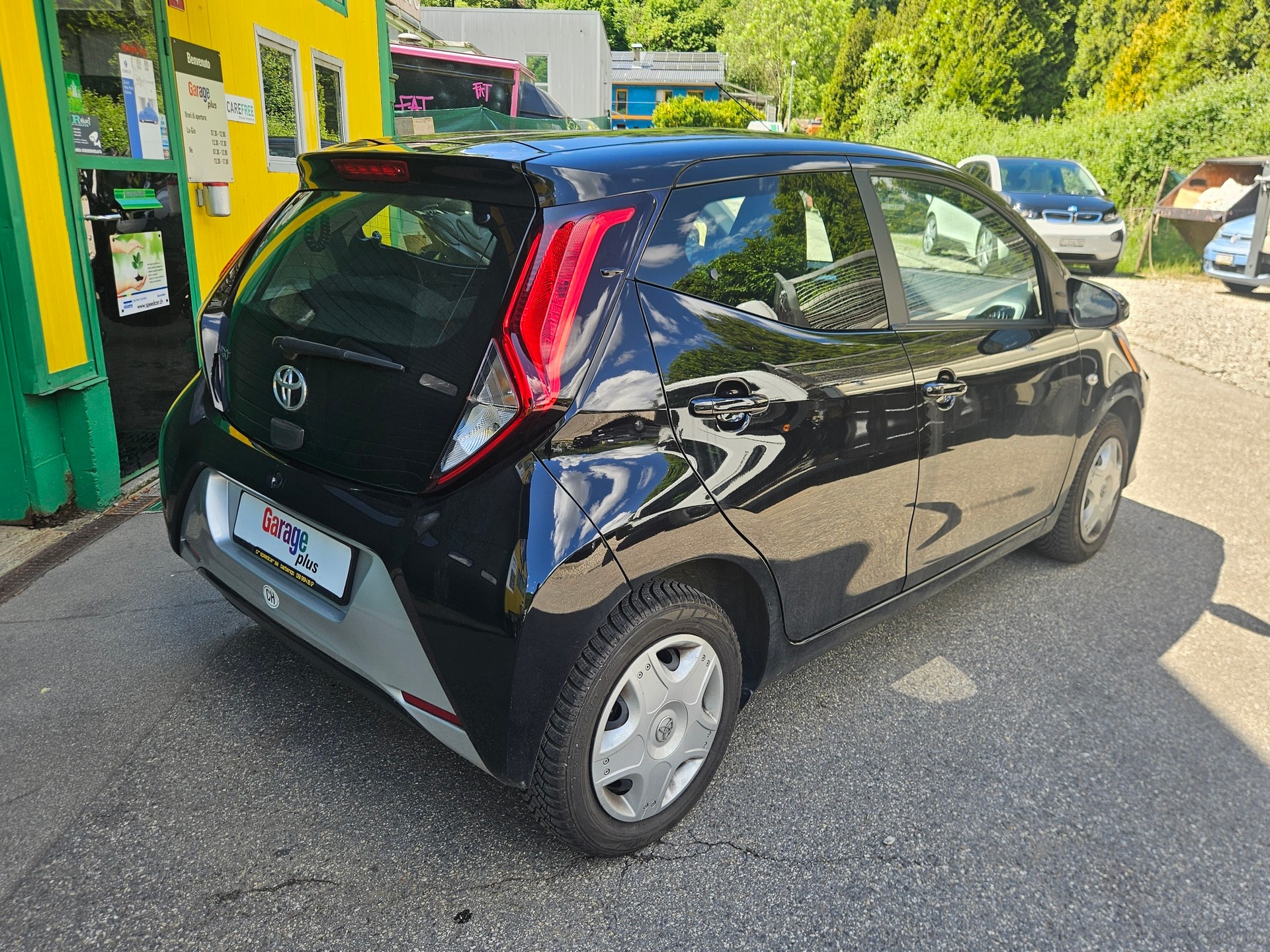 TOYOTA Aygo 1.0 VVT-i x-play-image-4