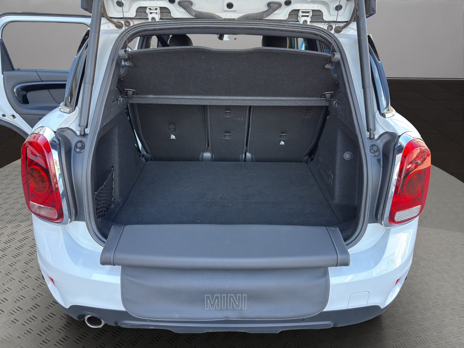 MINI Countryman Cooper ALL4 Steptronic-image-18