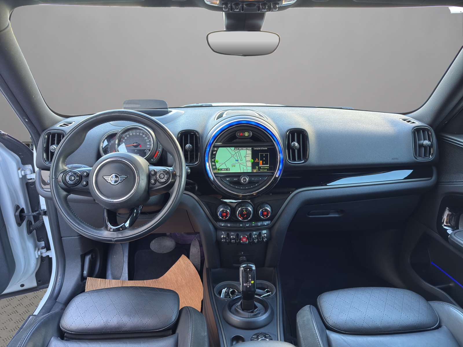 MINI Countryman Cooper ALL4 Steptronic-image-13