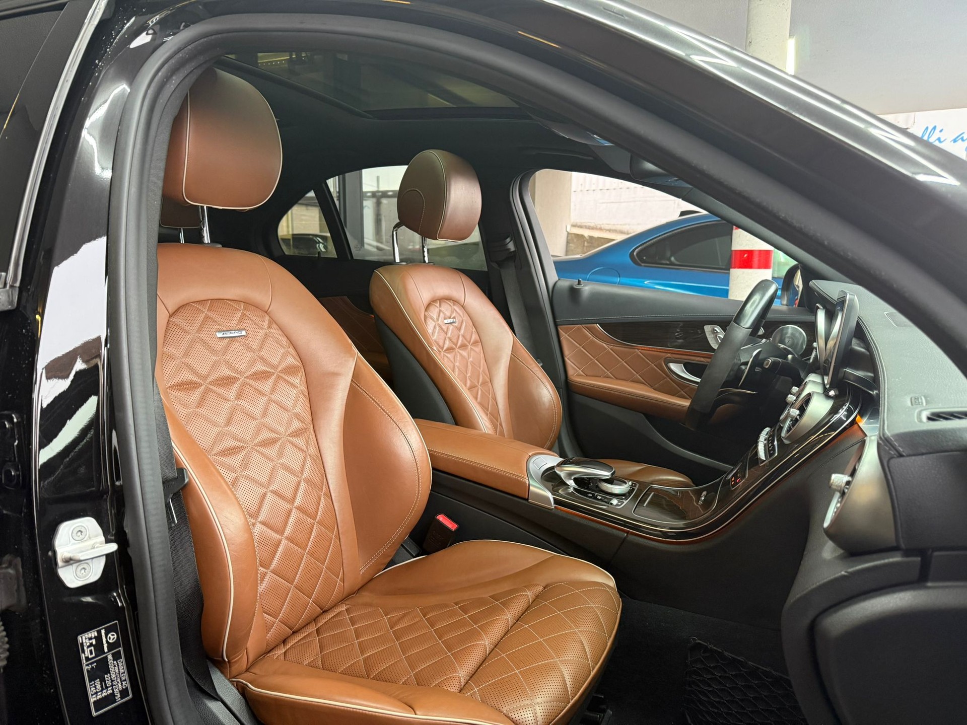 MERCEDES-BENZ C 63 S AMG Speedshift-image-23