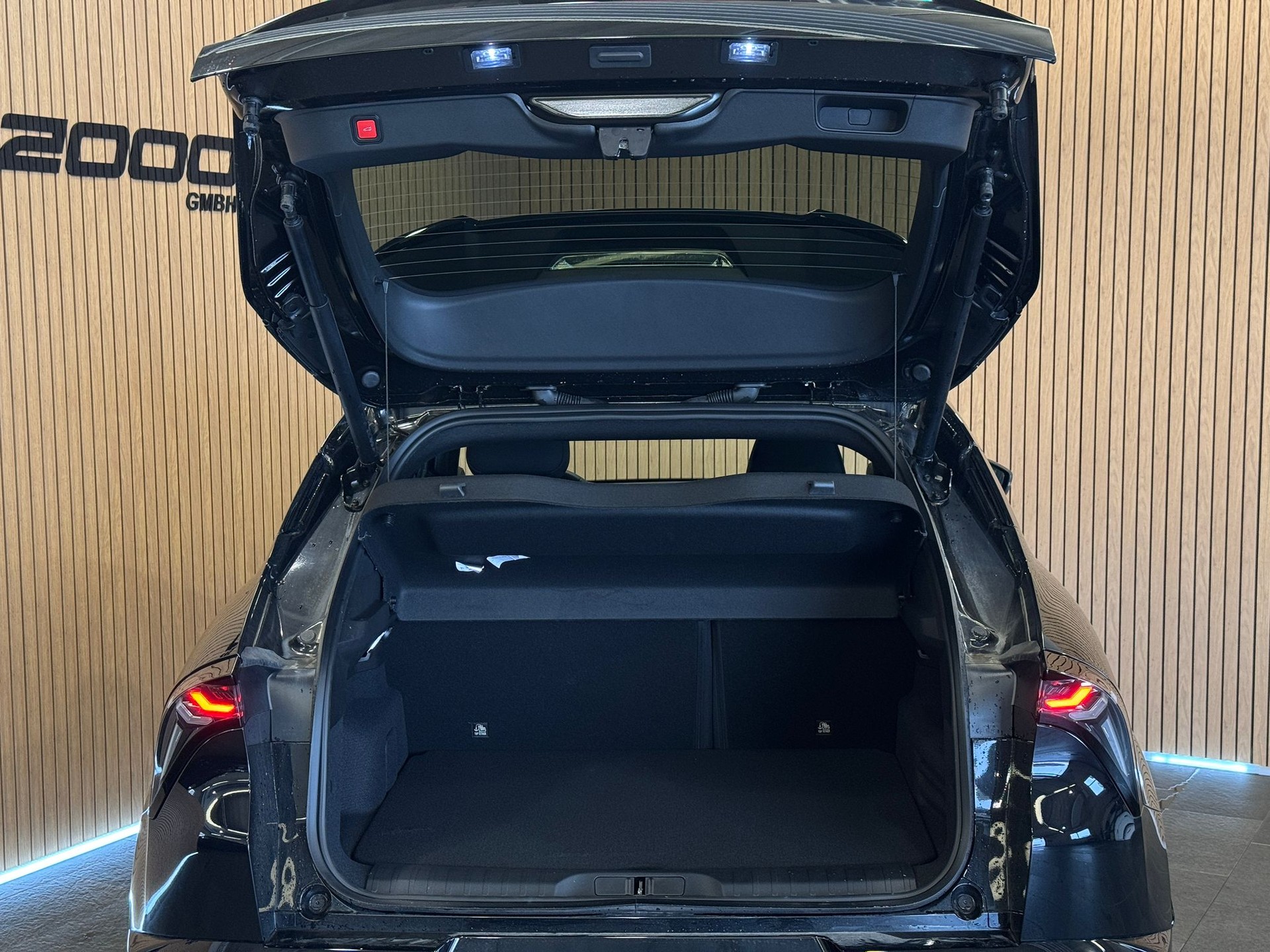 ALFA ROMEO Junior 1.2 48V Hybrid Q4 *Tortona Black*-image-7
