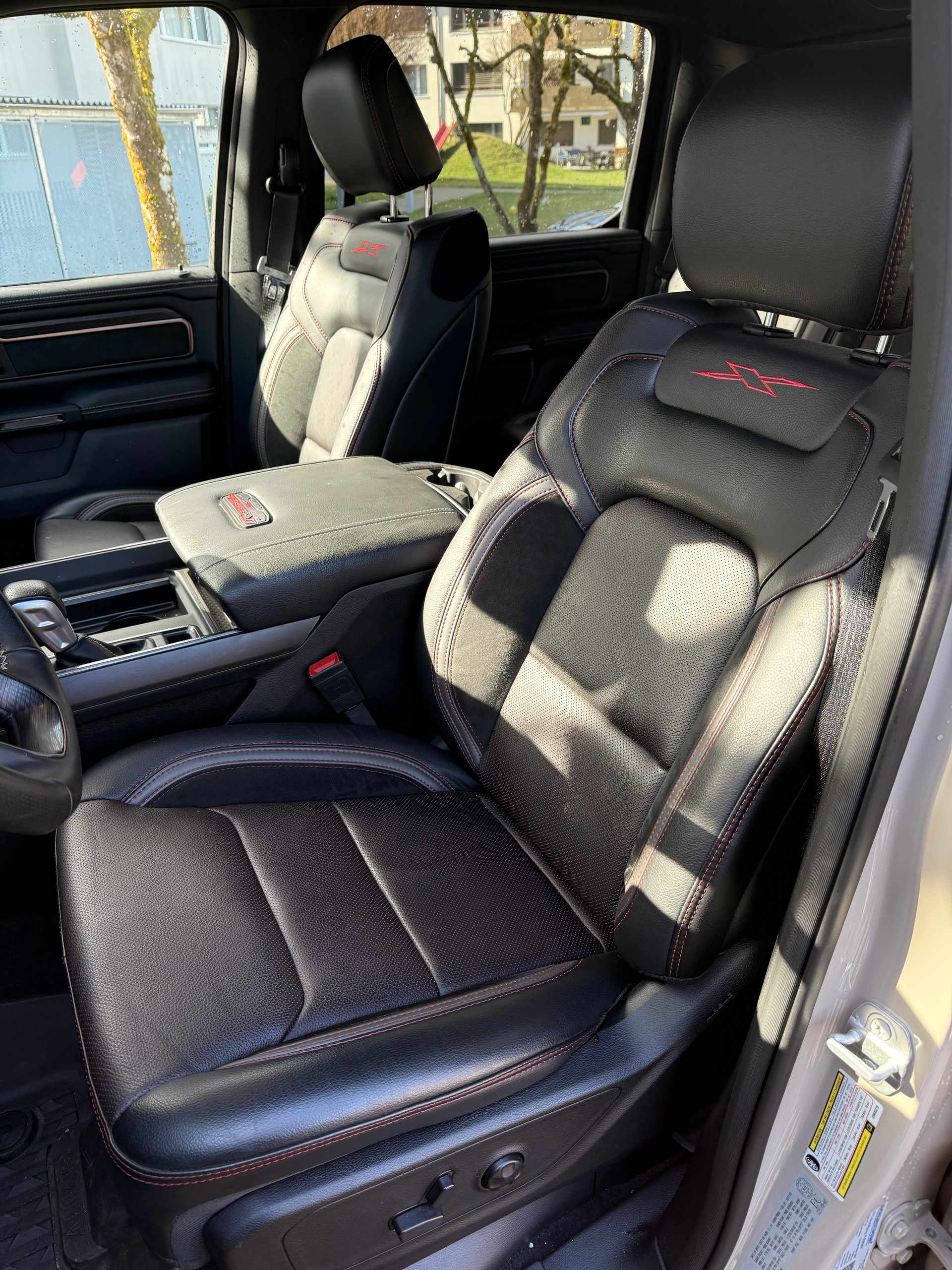 DODGE Ram-image-15