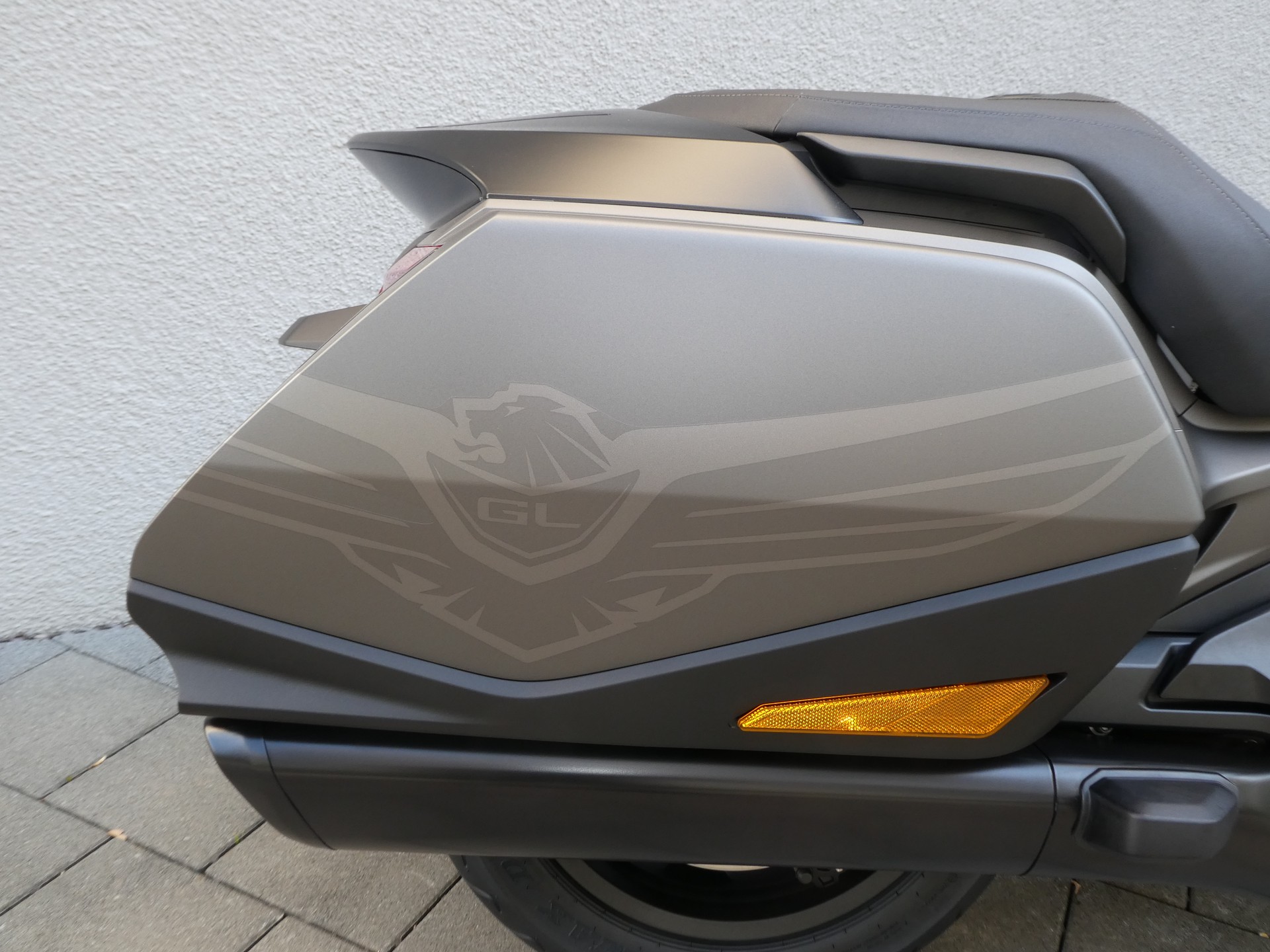 HONDA GL 1800 B Goldwing Bagger-showroom-element-3