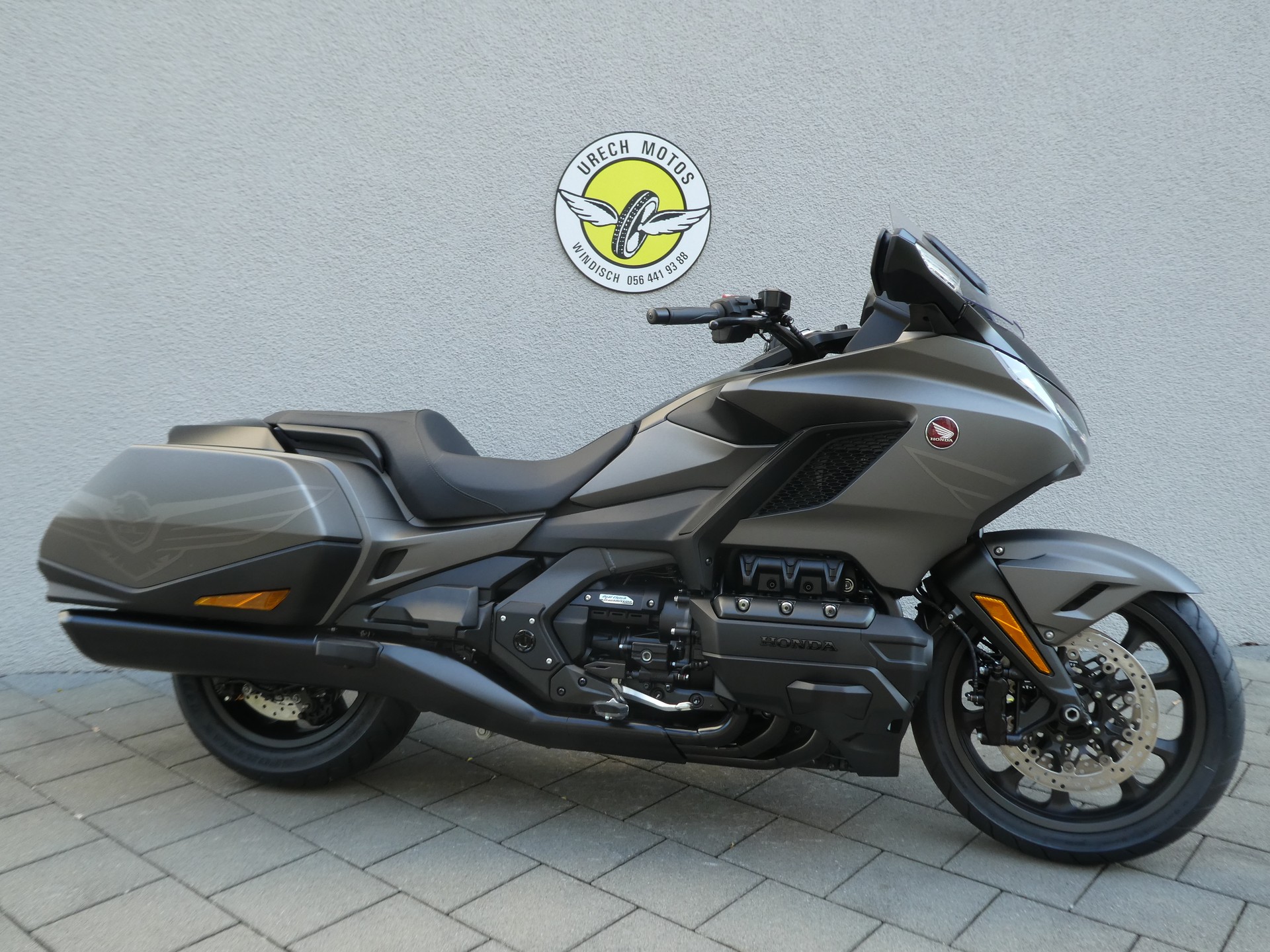 HONDA GL 1800 B Goldwing Bagger-showroom-element-1