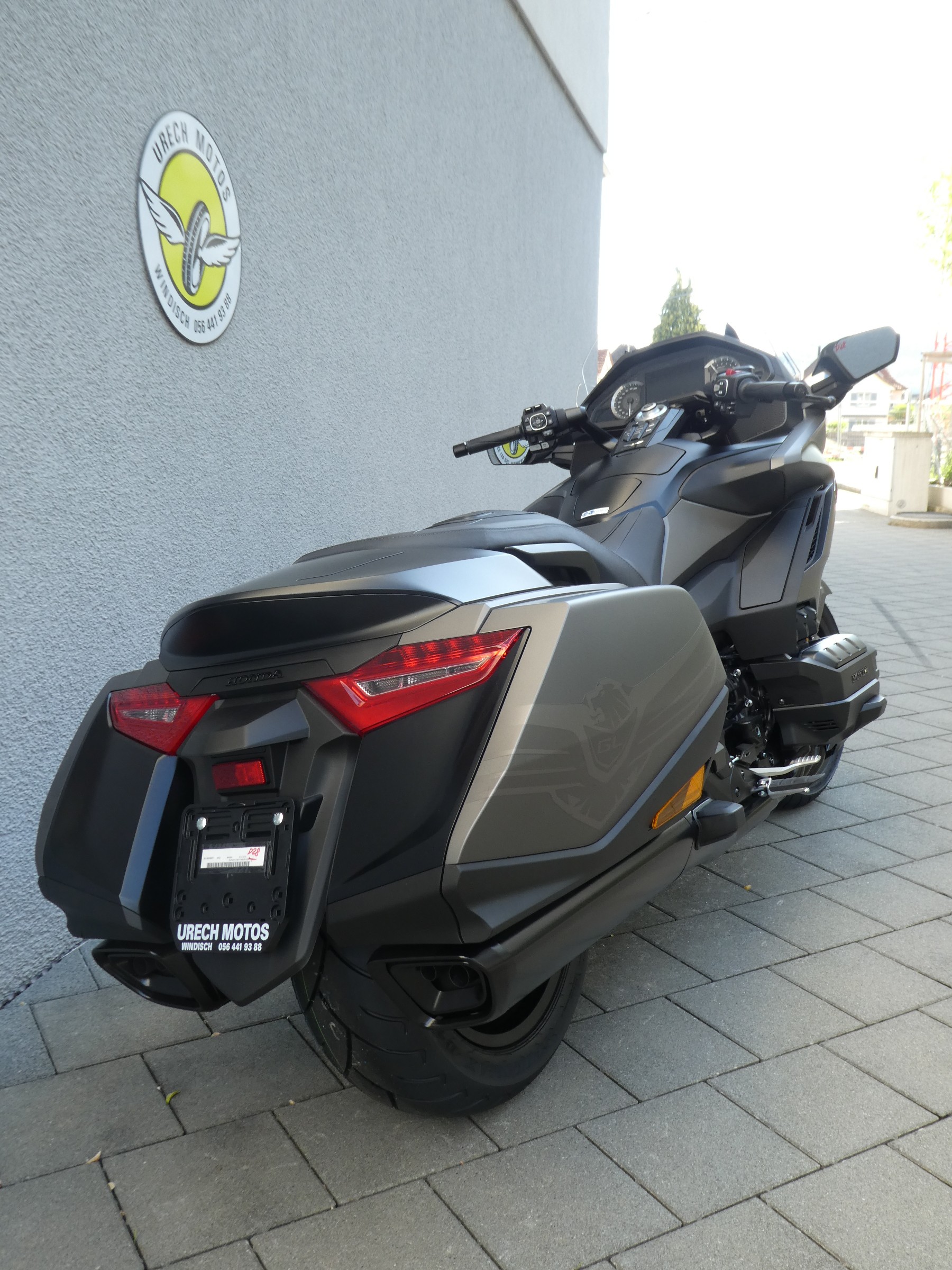 HONDA GL 1800 B Goldwing Bagger-showroom-element-2
