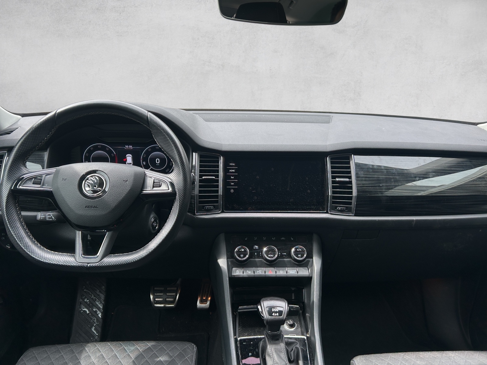 SKODA Kodiaq 2.0 TSI 4x4 Style-image-11