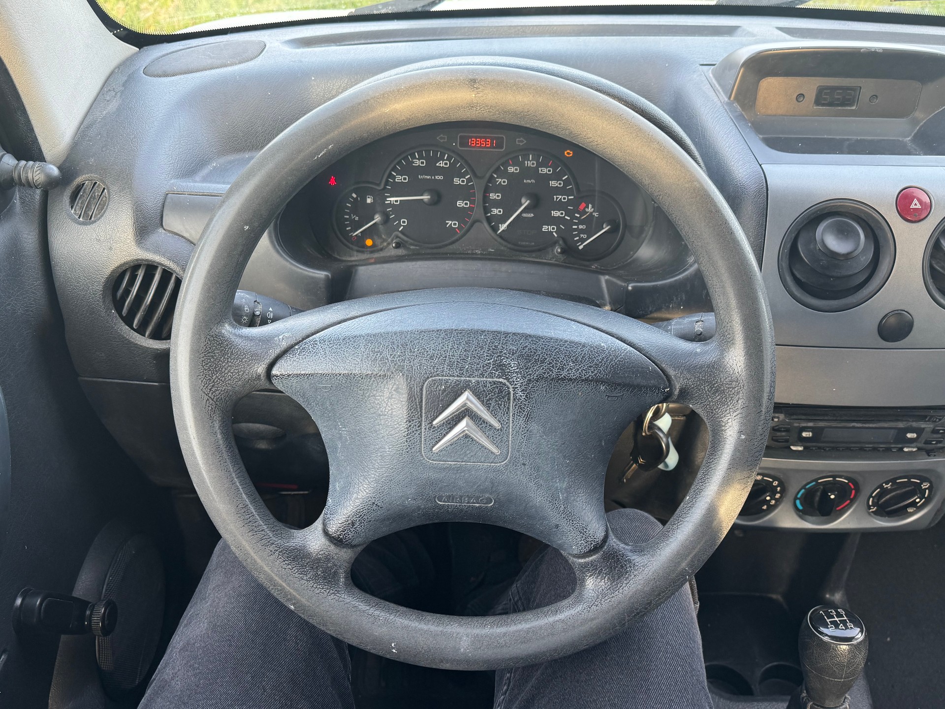 CITROEN Berlingo 1.4 600-image-10
