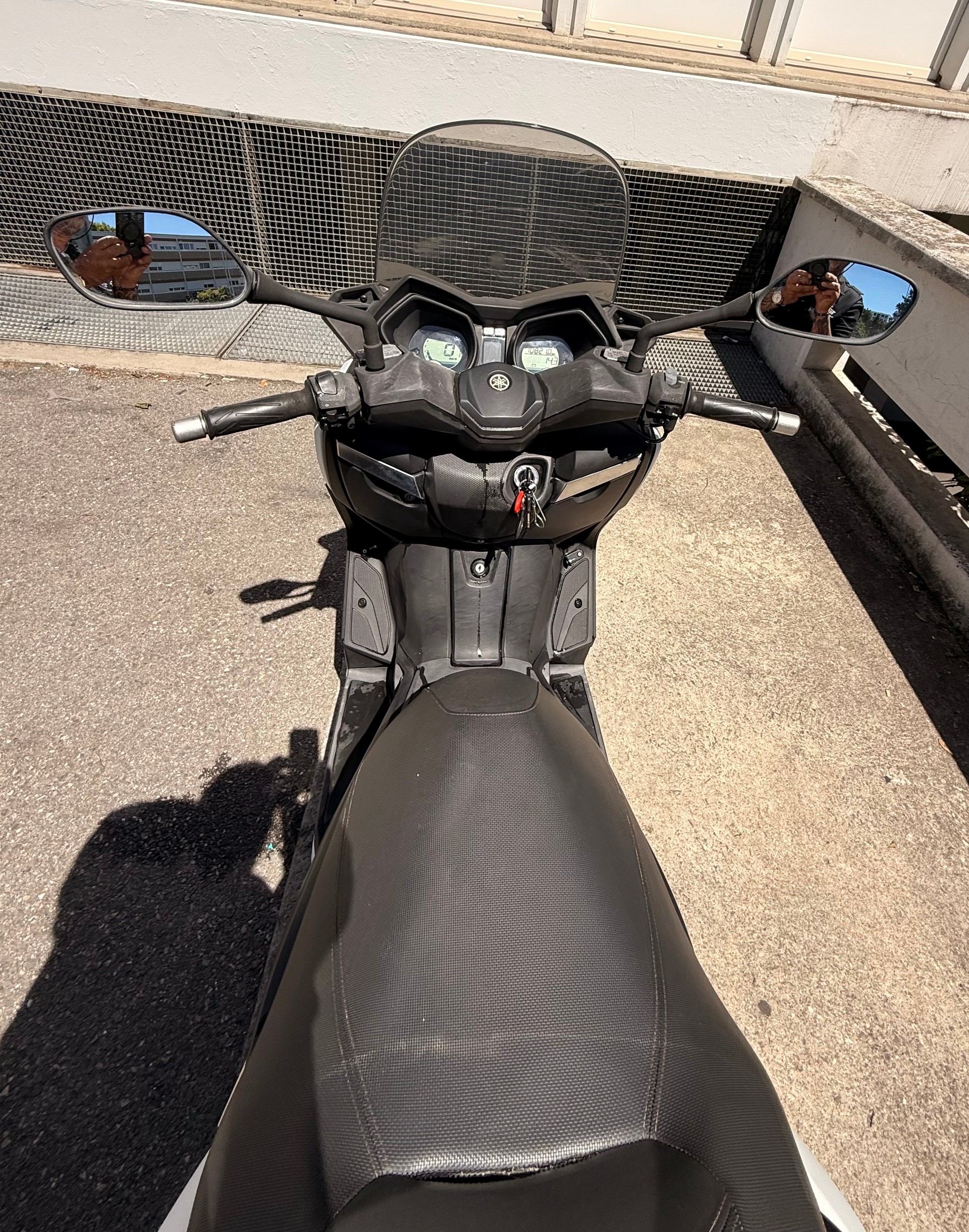 YAMAHA X-Max YP 250 R ABS-image-5