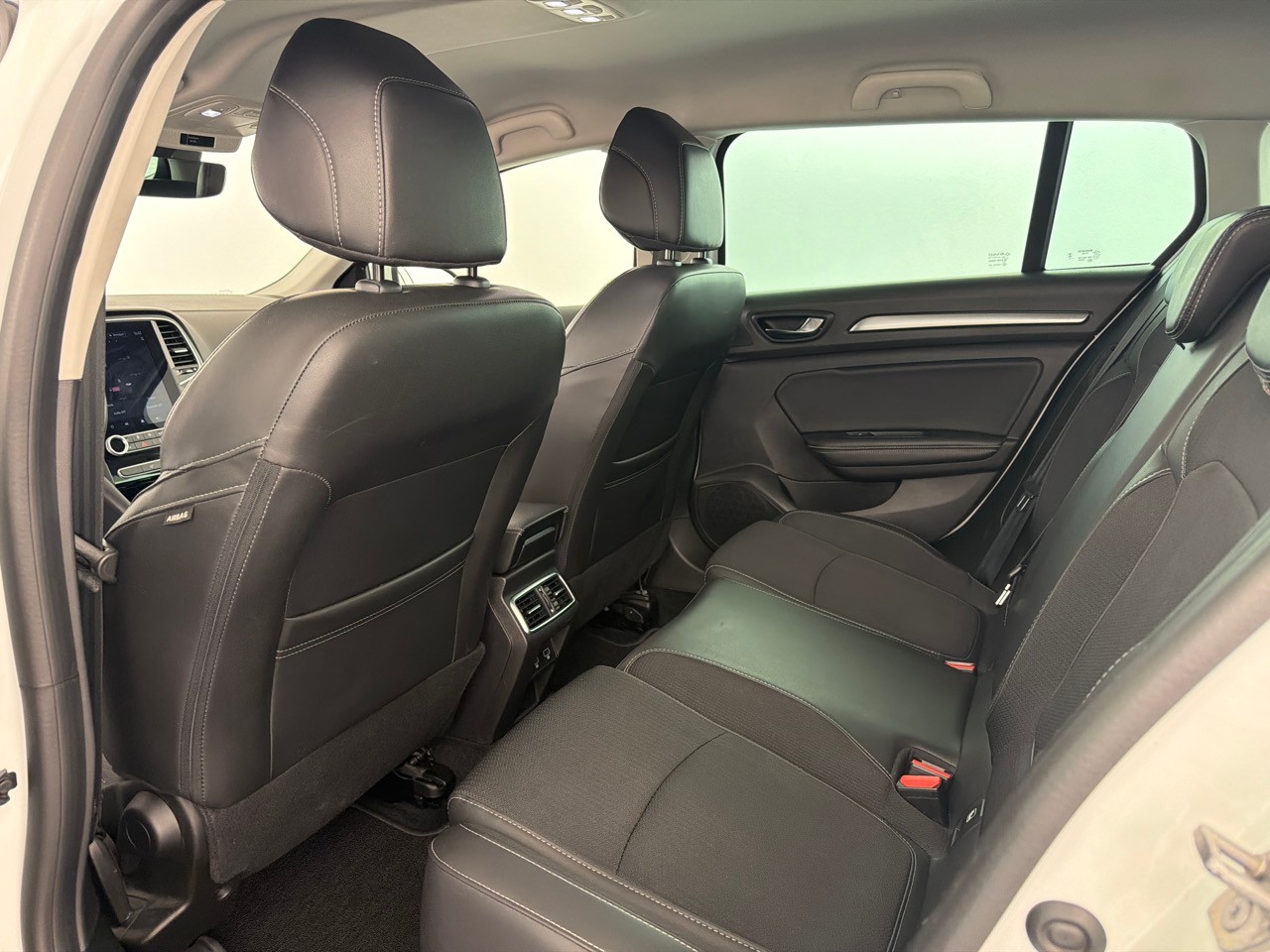 RENAULT Mégane 1.5 dCi Techno-image-5