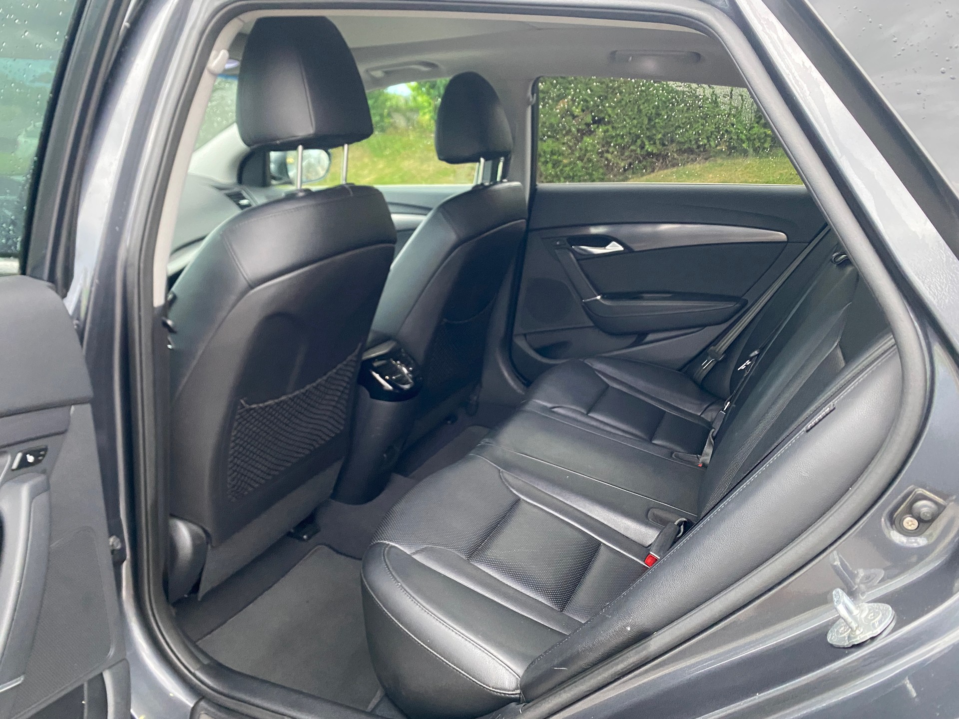 HYUNDAI i40 Wagon 1.7 CRDI Premium Automatic-image-13