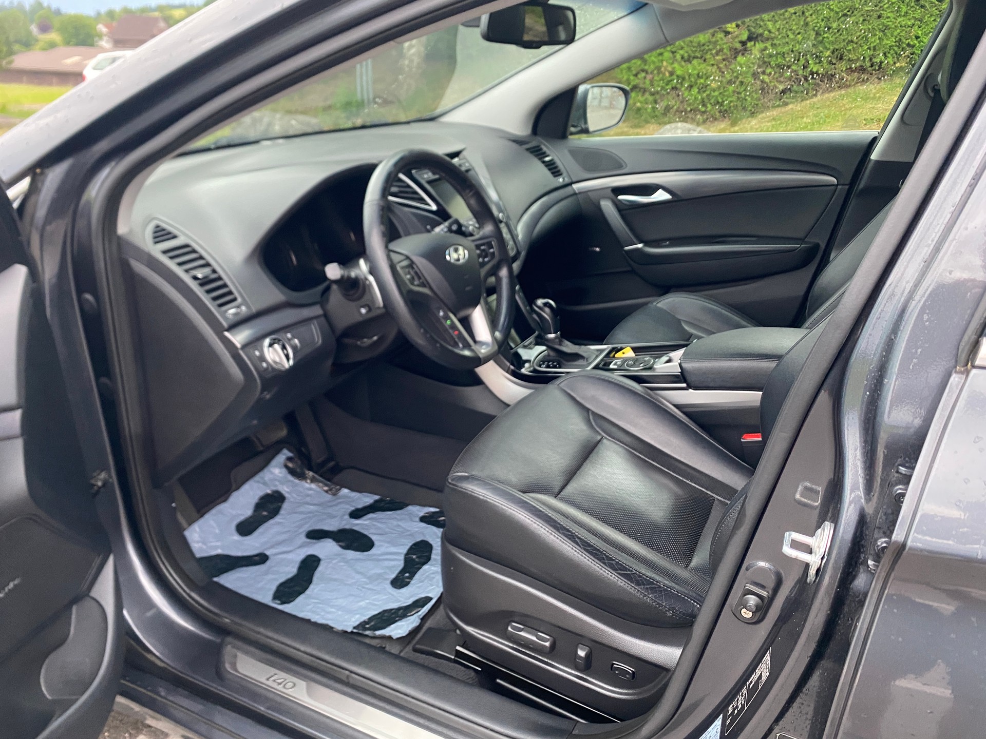 HYUNDAI i40 Wagon 1.7 CRDI Premium Automatic-image-11
