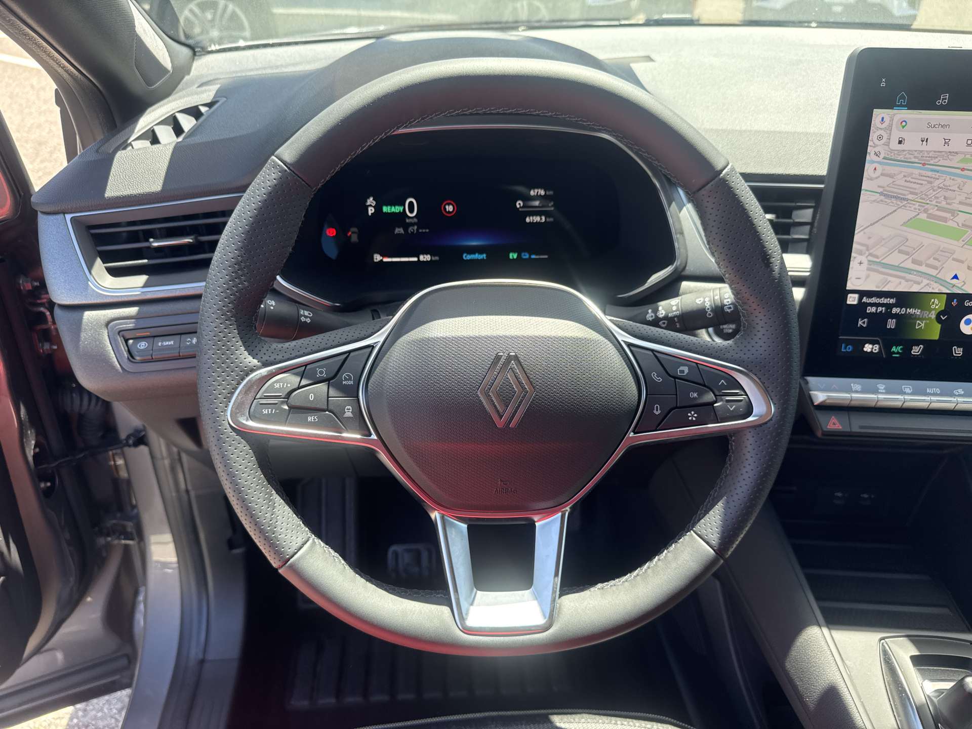 RENAULT Captur 1.8 E-Tech 160 Techno DHT-Automat-image-15