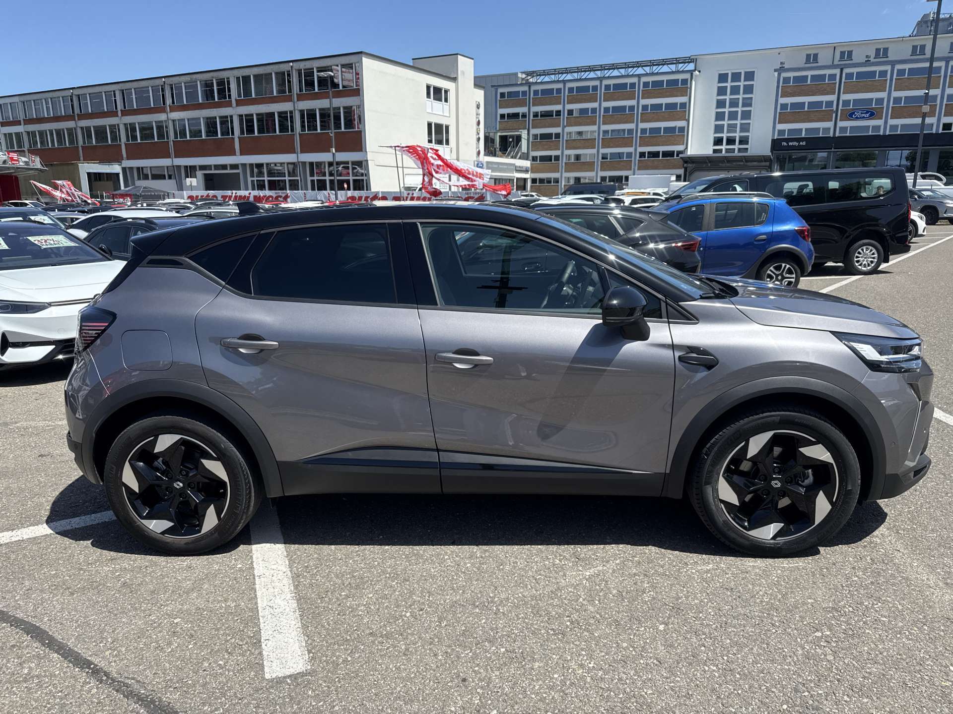 RENAULT Captur 1.8 E-Tech 160 Techno DHT-Automat-image-10