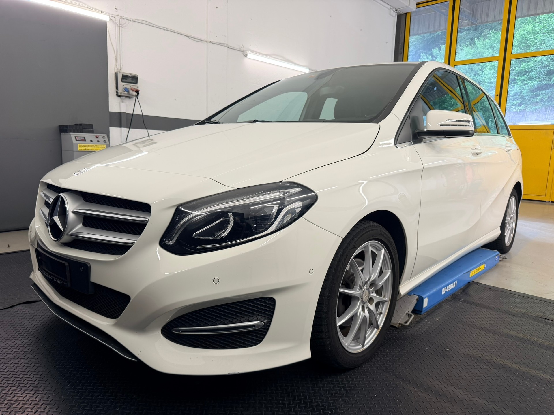 MERCEDES-BENZ B 220 CDI Style 4Matic 7G-DCT