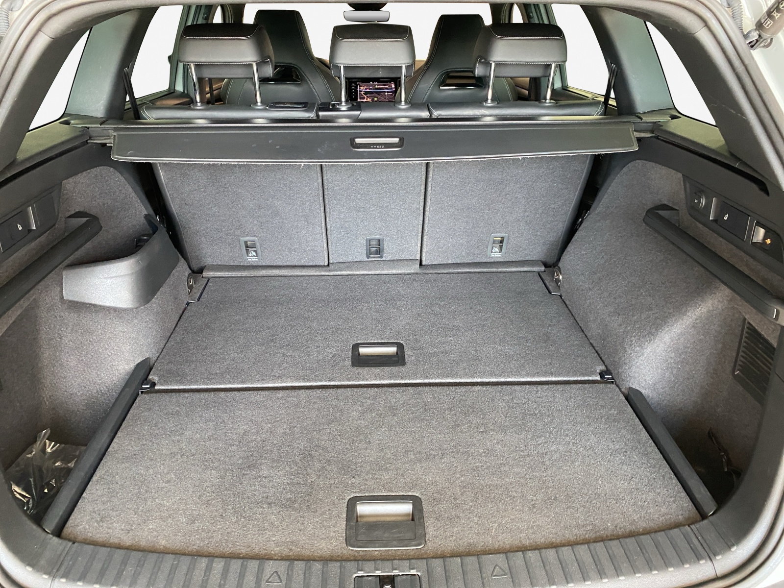 SKODA Kodiaq 2.0 TSI 4x4 SportLine-image-12