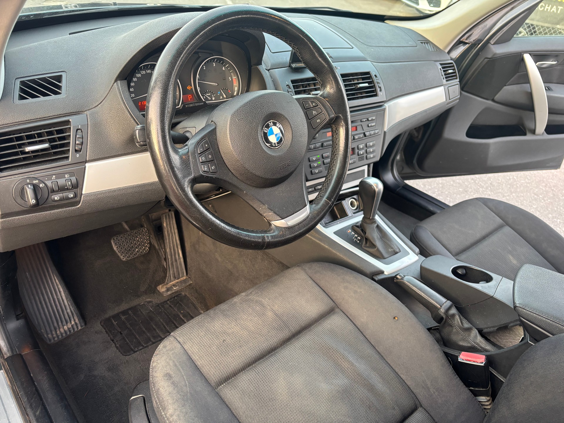 BMW X3 xDrive 30d (3.0d)-image-9