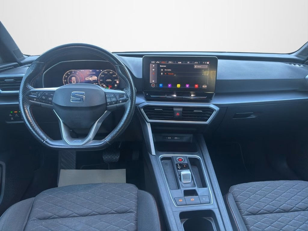 SEAT Leon ST 1.5 eTSI mHEV DSG FR-image-11