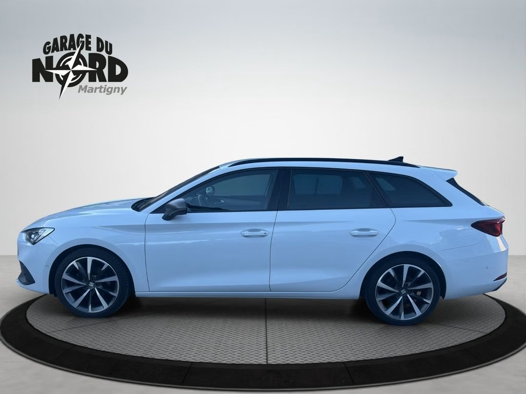 SEAT Leon ST 1.5 eTSI mHEV DSG FR-image-2