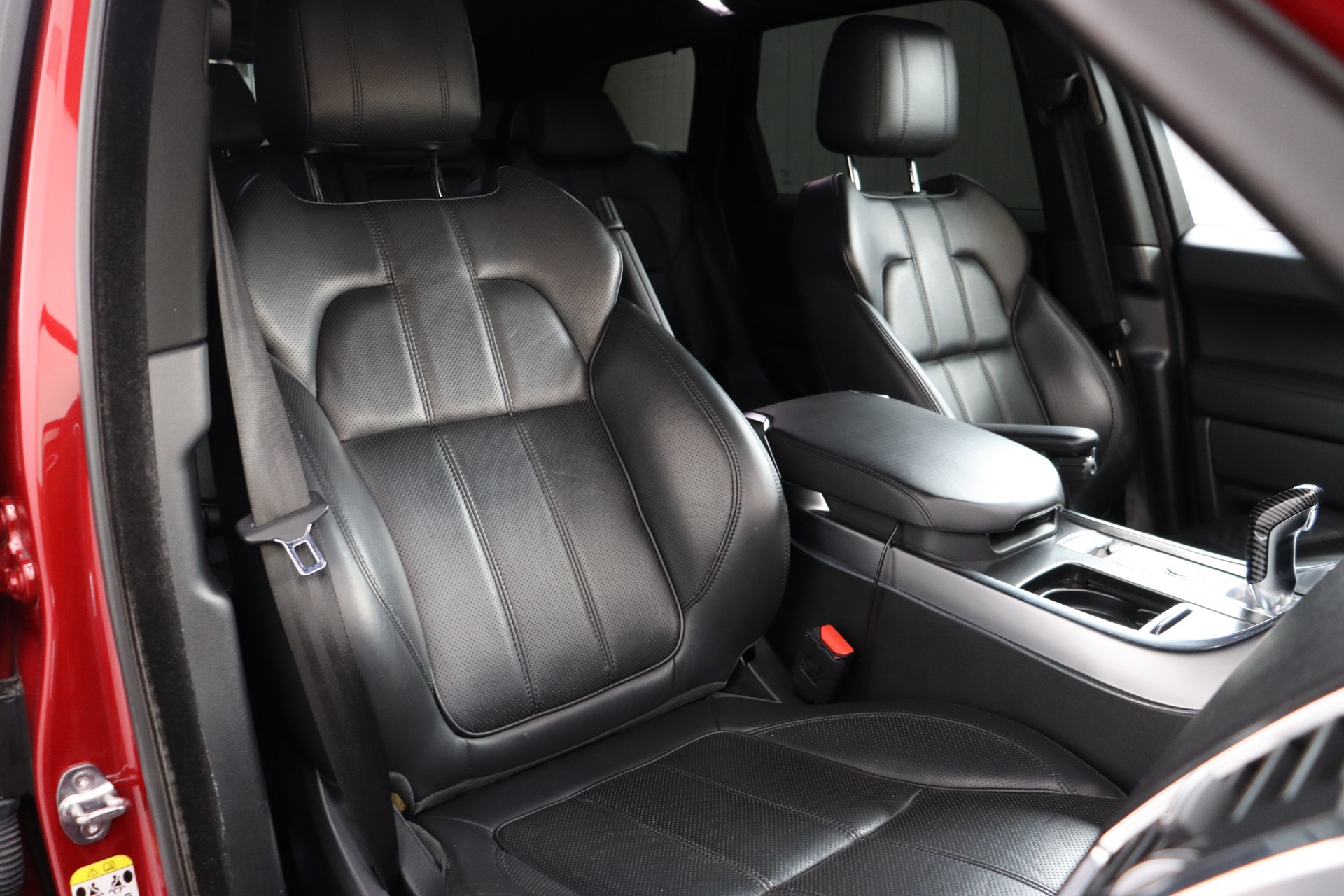LAND ROVER RANGE ROVER SPORT 4.4 SDV8 AUTOBIOGRAPHY DYNAMIC A ** SVR UMBAU ** CUSTOM FELGEN ** MATTSCHWARZ **-image-15