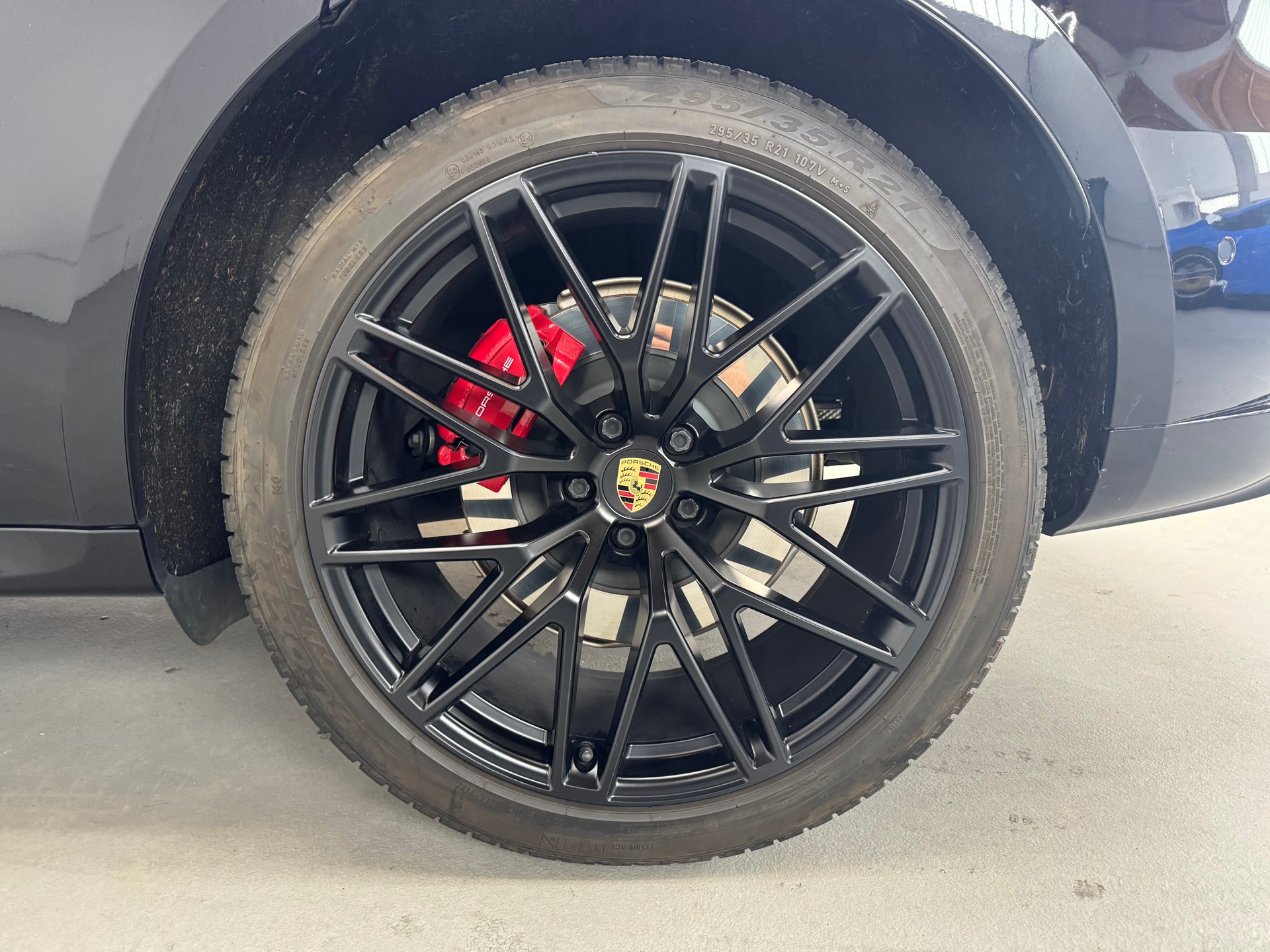 PORSCHE Macan GTS PDK | Facelift | Porsche Approved-image-8
