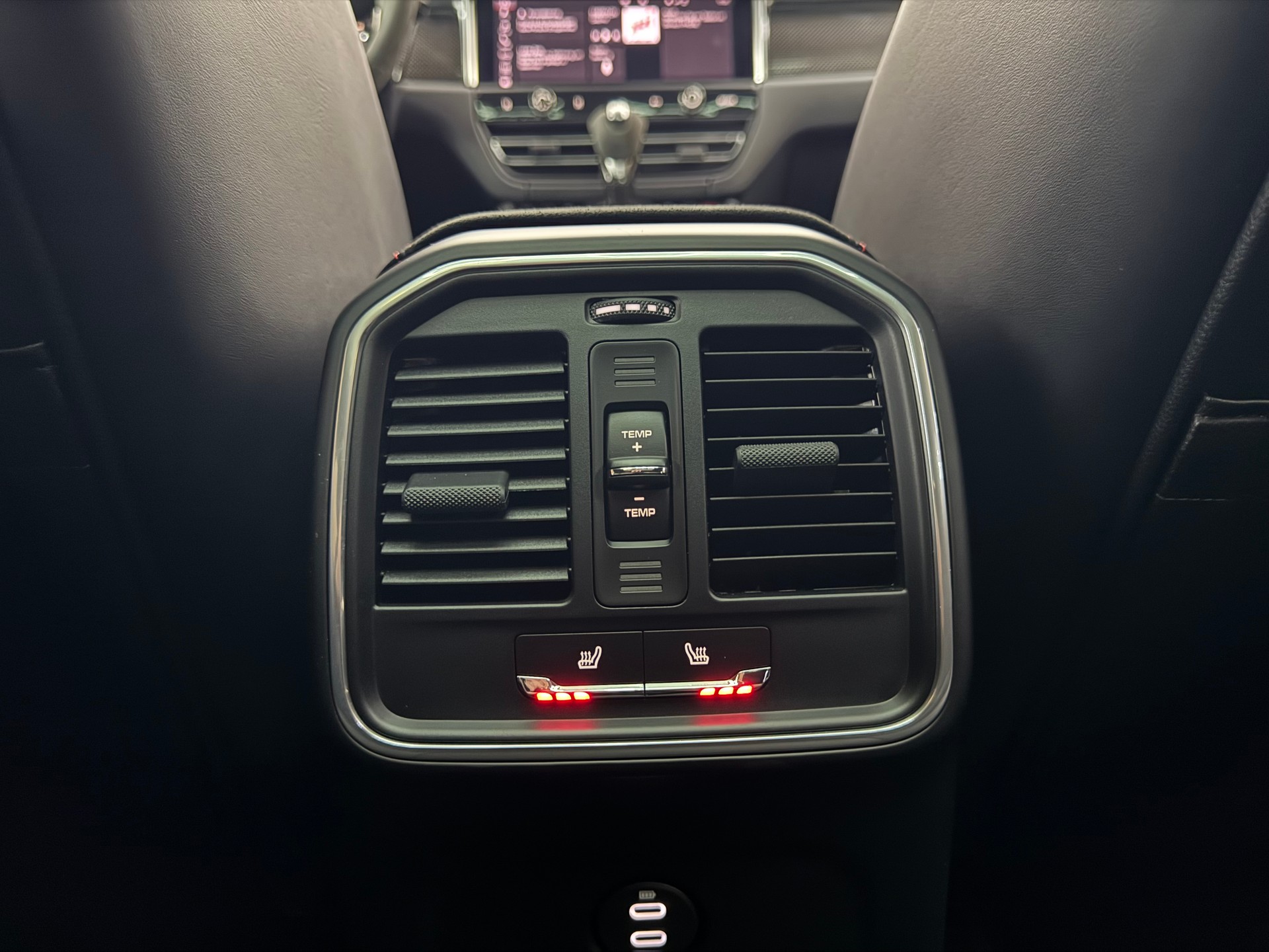 PORSCHE Macan GTS PDK | Facelift | Porsche Approved-image-25