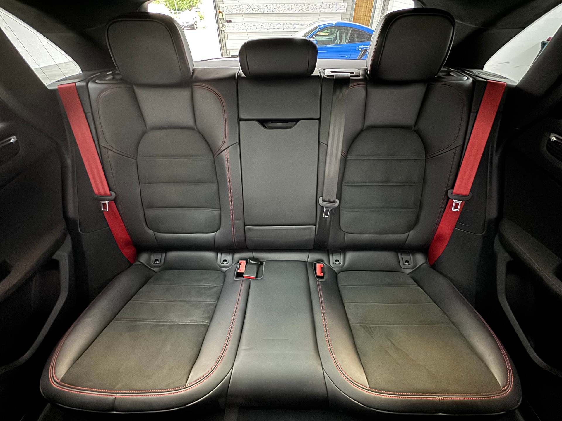 PORSCHE Macan GTS PDK | Facelift | Porsche Approved-image-26