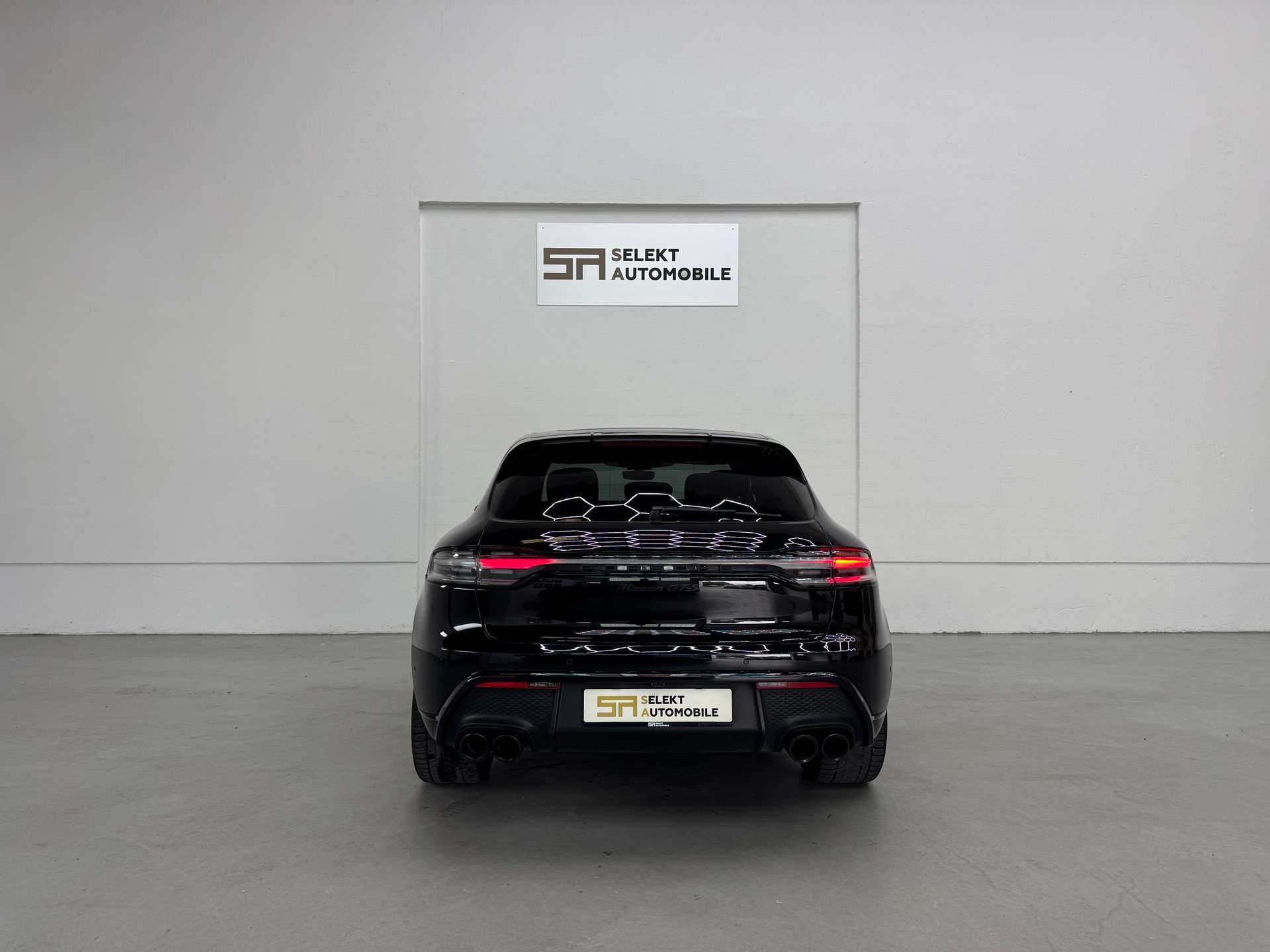 PORSCHE Macan GTS PDK | Facelift | Porsche Approved-image-4