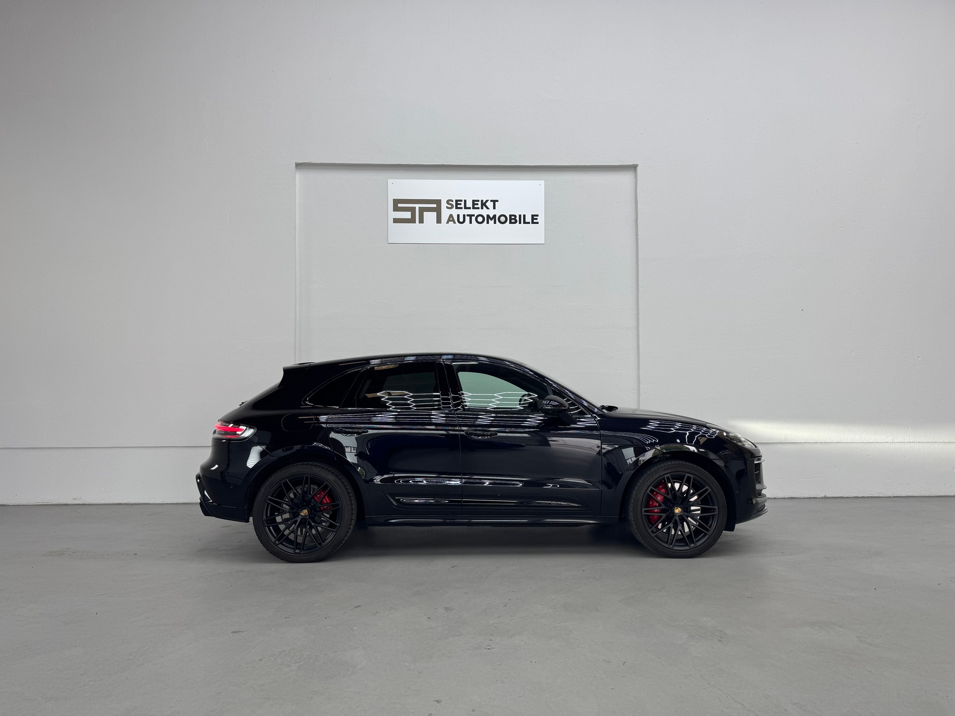 PORSCHE Macan GTS PDK | Facelift | Porsche Approved-image-6