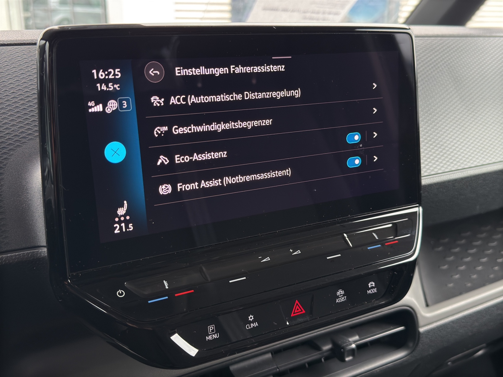 VW ID. Buzz Cargo-image-14