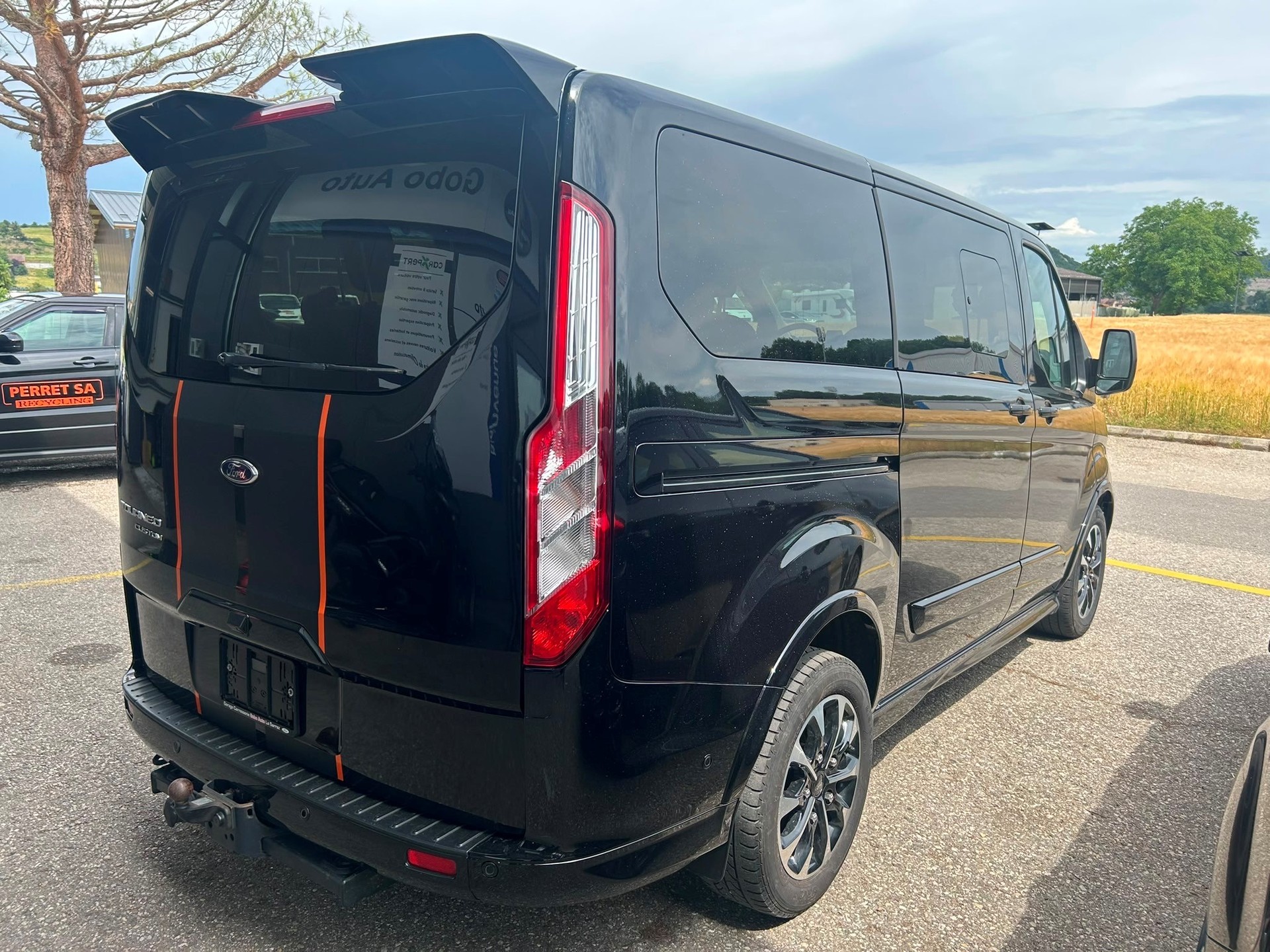 FORD Tourneo Custom 320 L1H1 Sport A-showroom-element-3