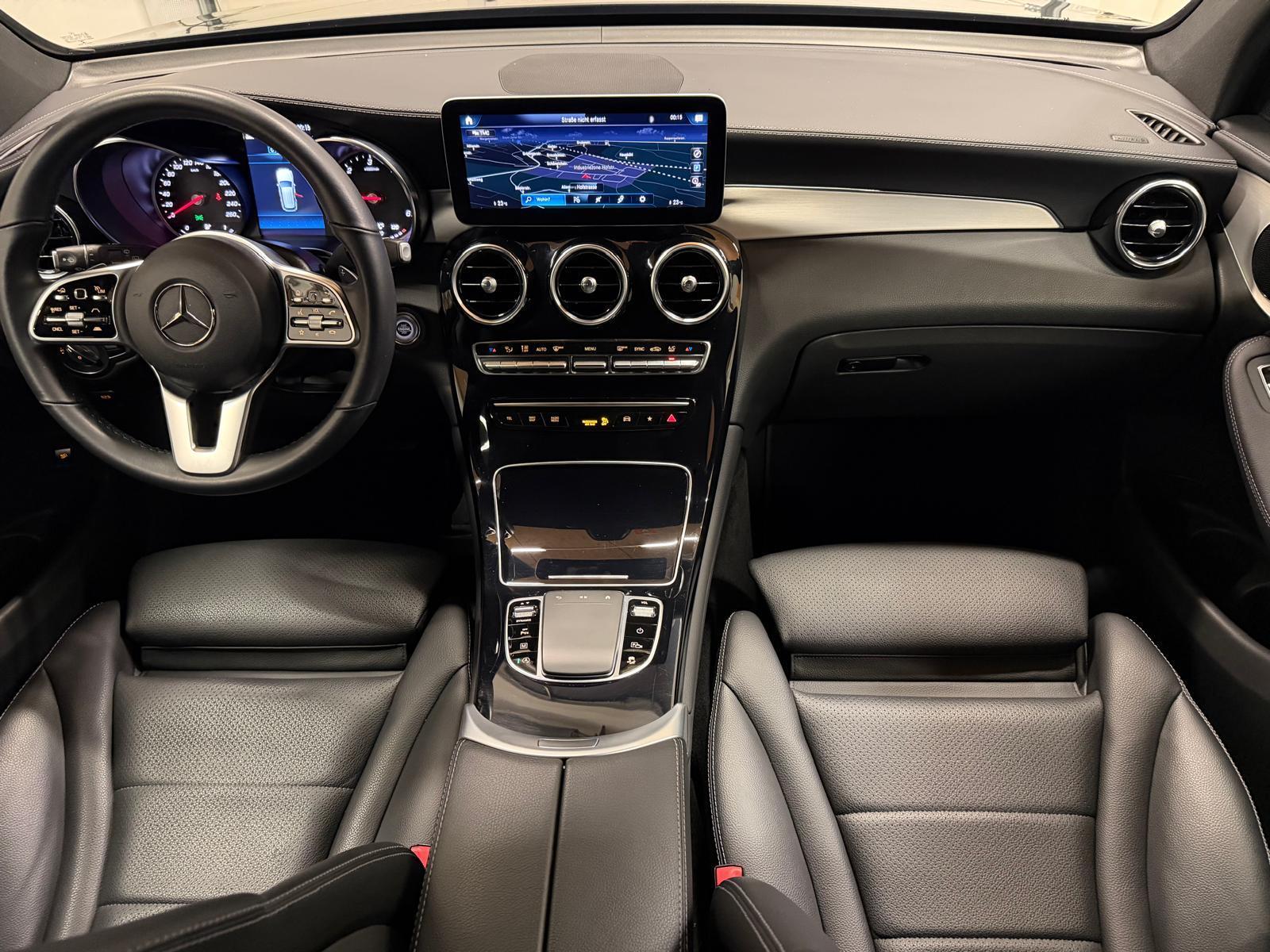 MERCEDES-BENZ GLC 220 d 4m-image-12