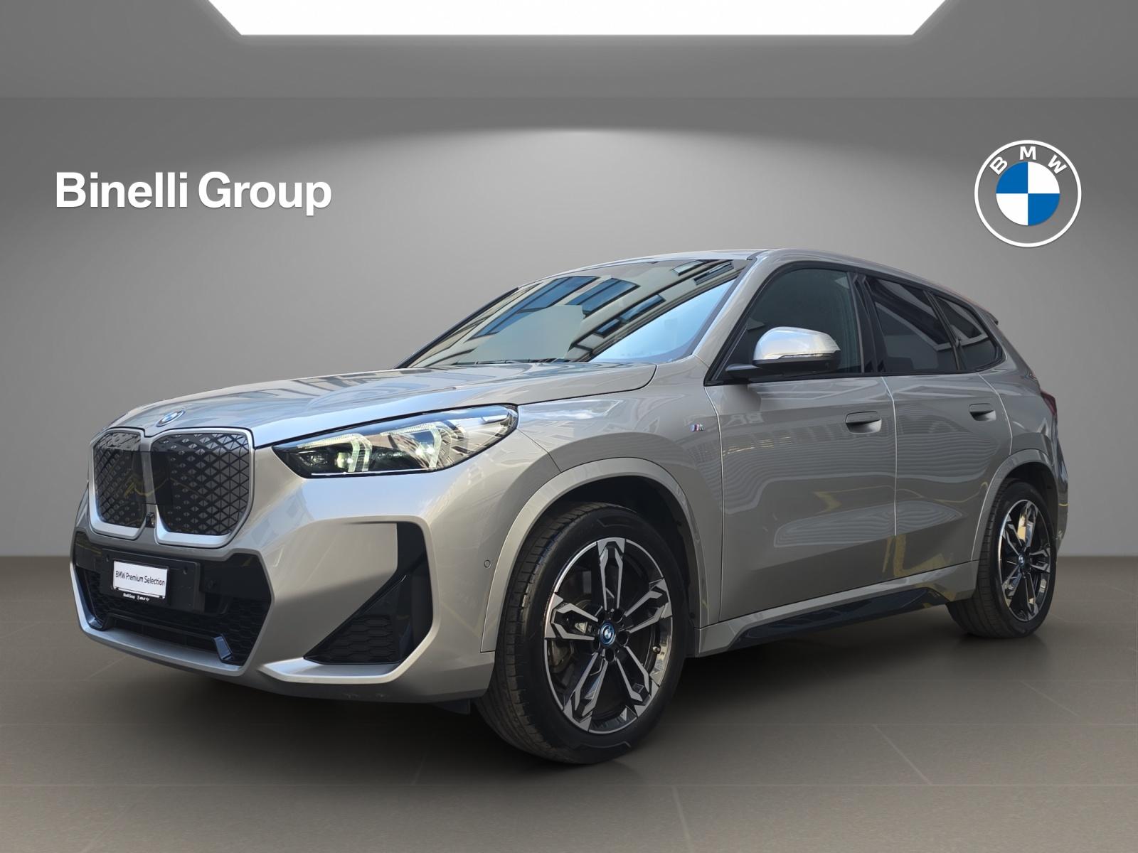 BMW iX1 30 xDrive M-Sport Paket-image-0