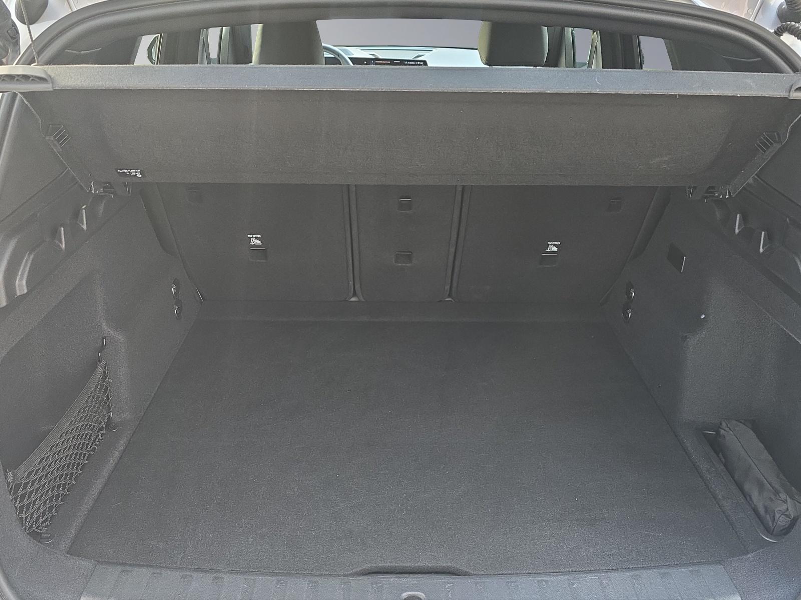 BMW iX1 30 xDrive M-Sport Paket-image-20