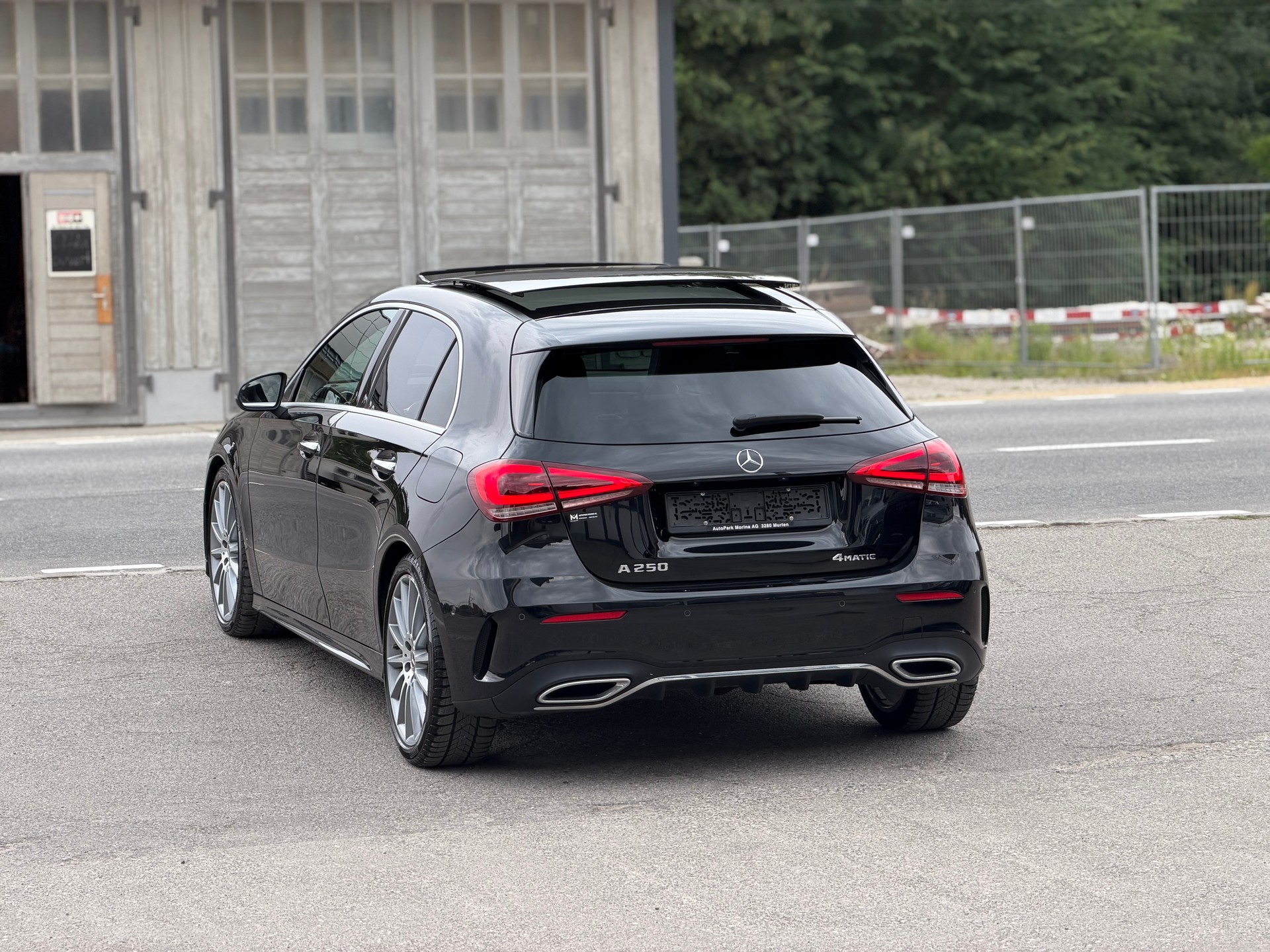 MERCEDES-BENZ A 250 4Matic AMG Line 4Matic 7G-DCT-image-6
