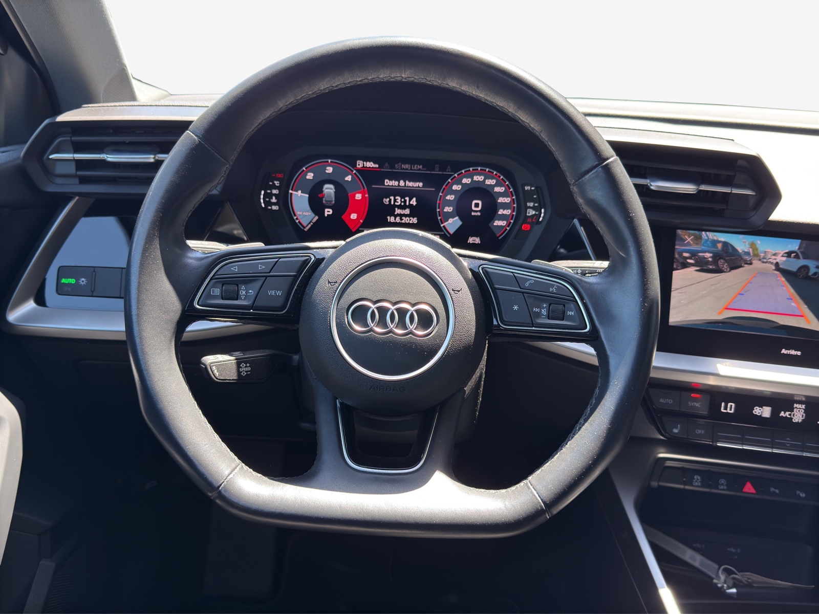 AUDI A3 Sportback 35 TDI advanced S-tronic-image-9