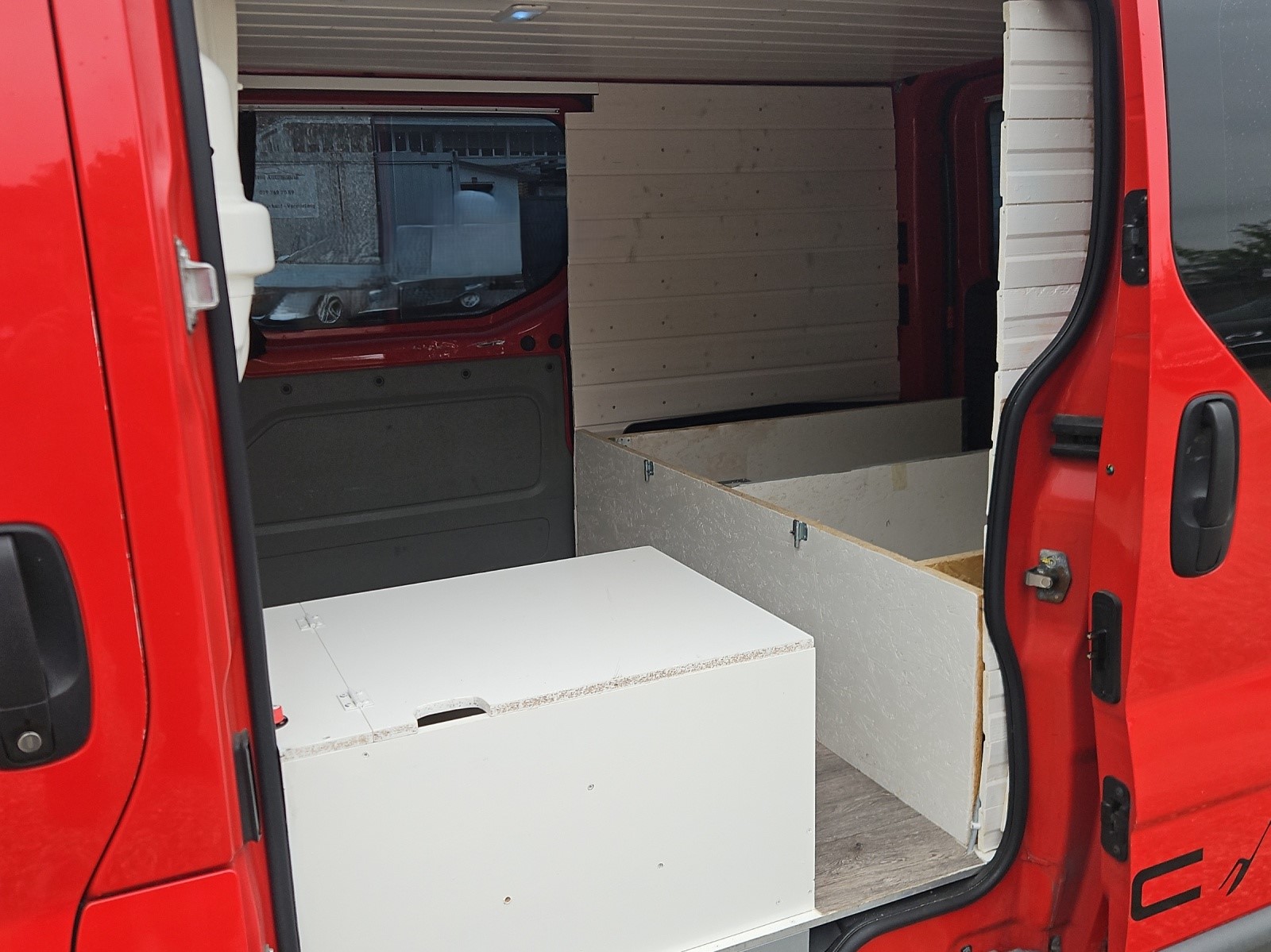 RENAULT Trafic 2.0 dCi 115 2.9t L1H1-image-14