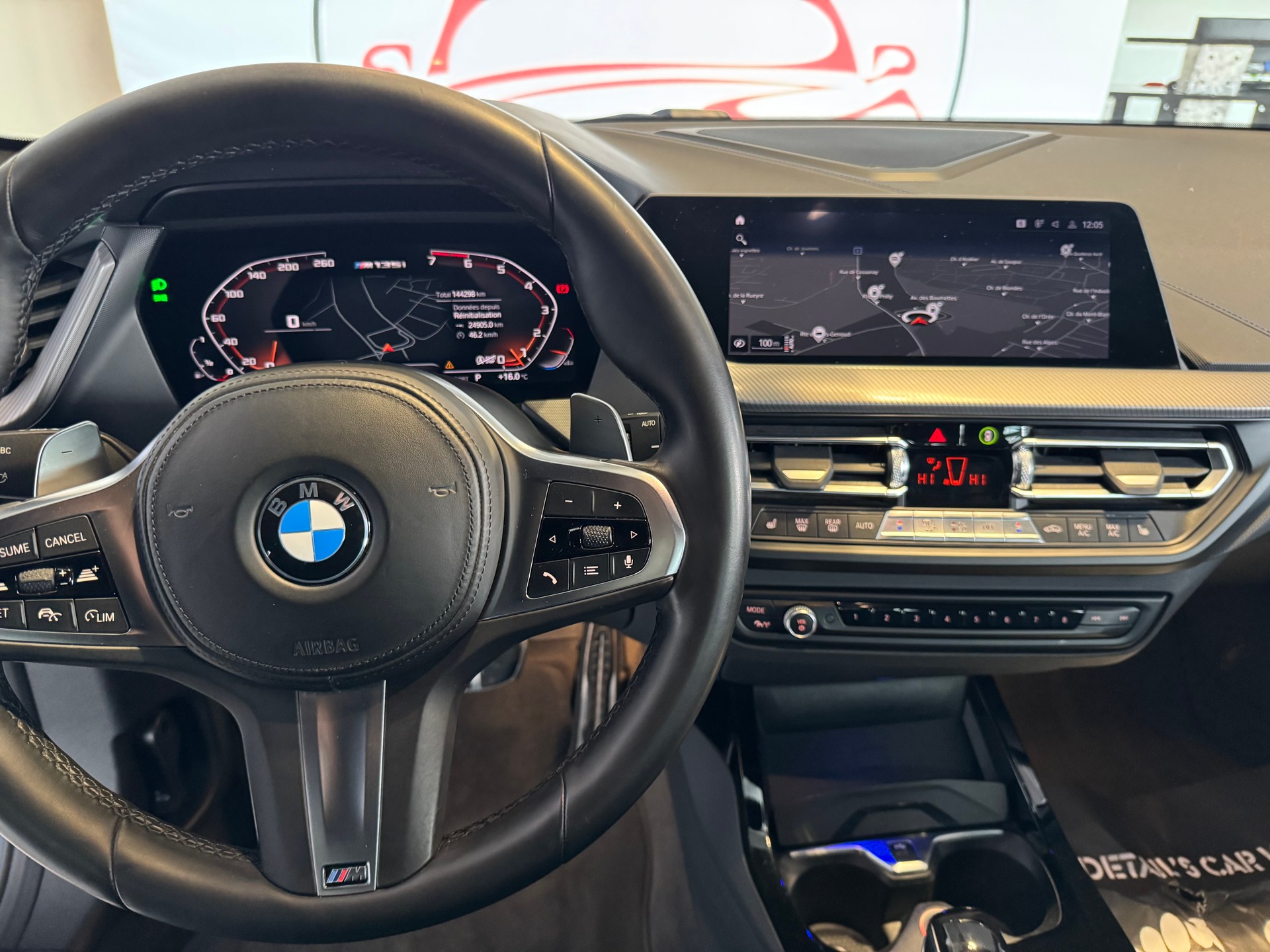 BMW M135i xDrive Steptronic-image-20